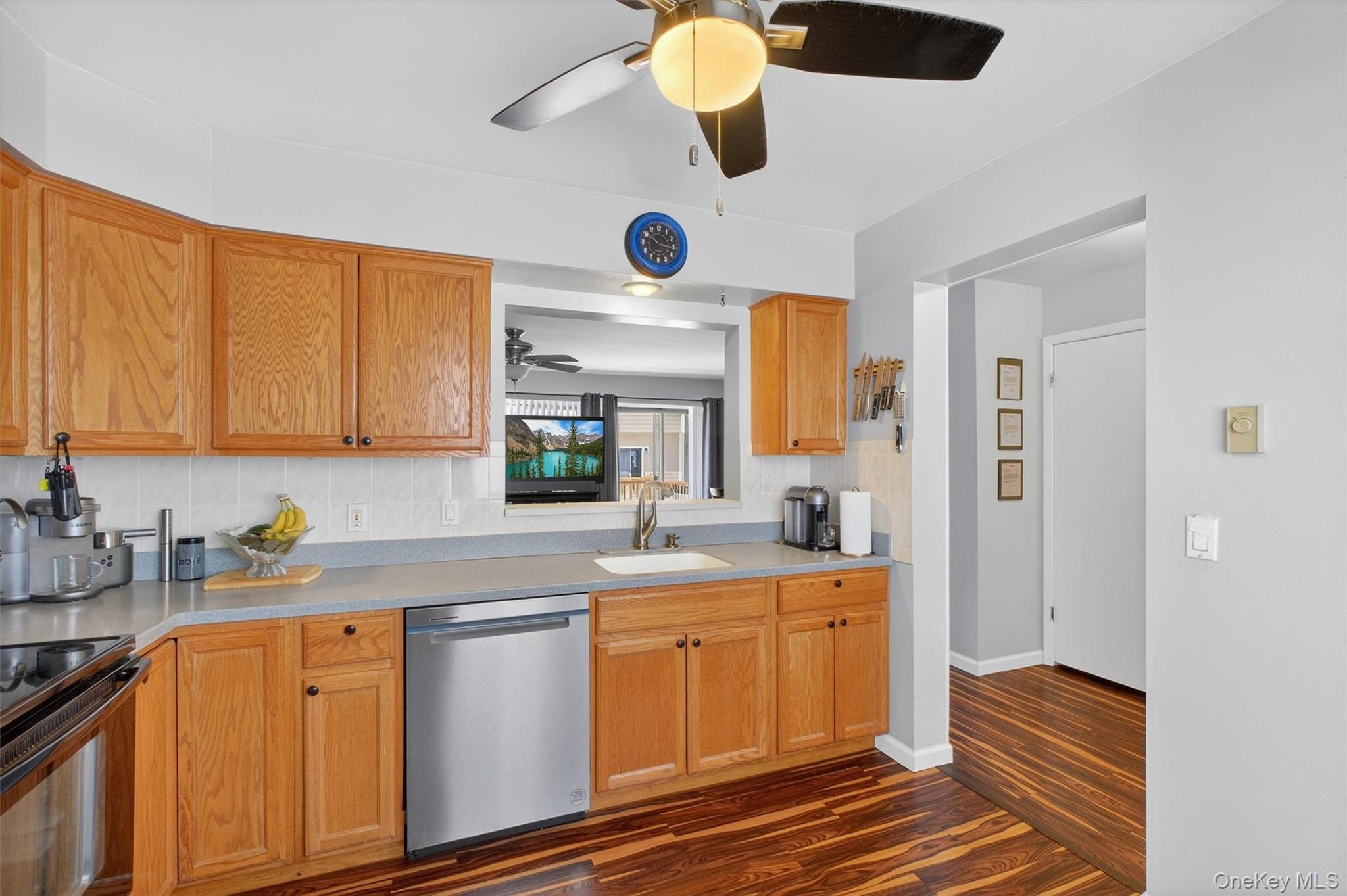 #5 photo, 5307 Chelsea Cove, Hopewell Junction , NY 12533