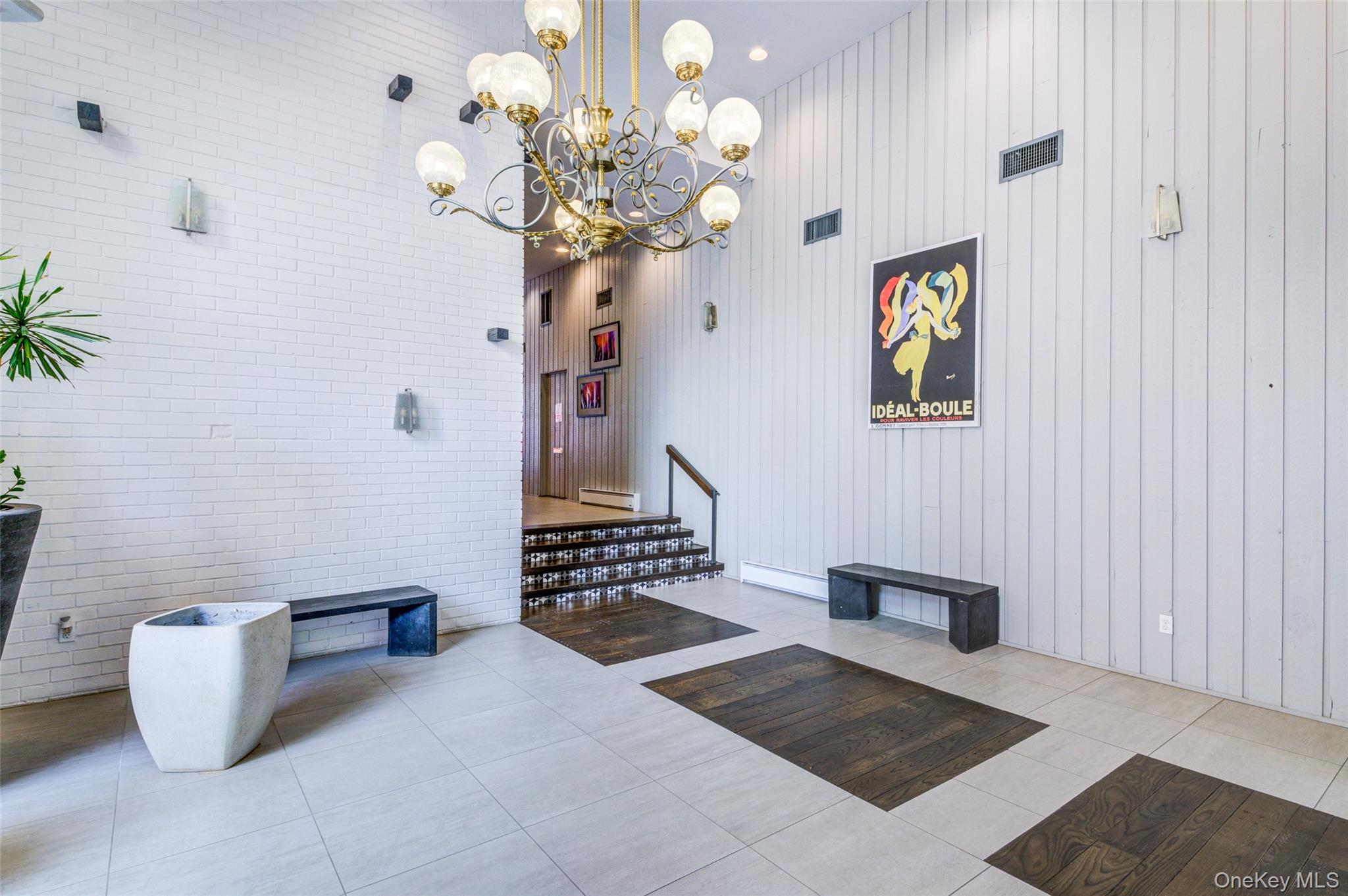 #15 photo, 7 Lake Street, White Plains , NY 10603