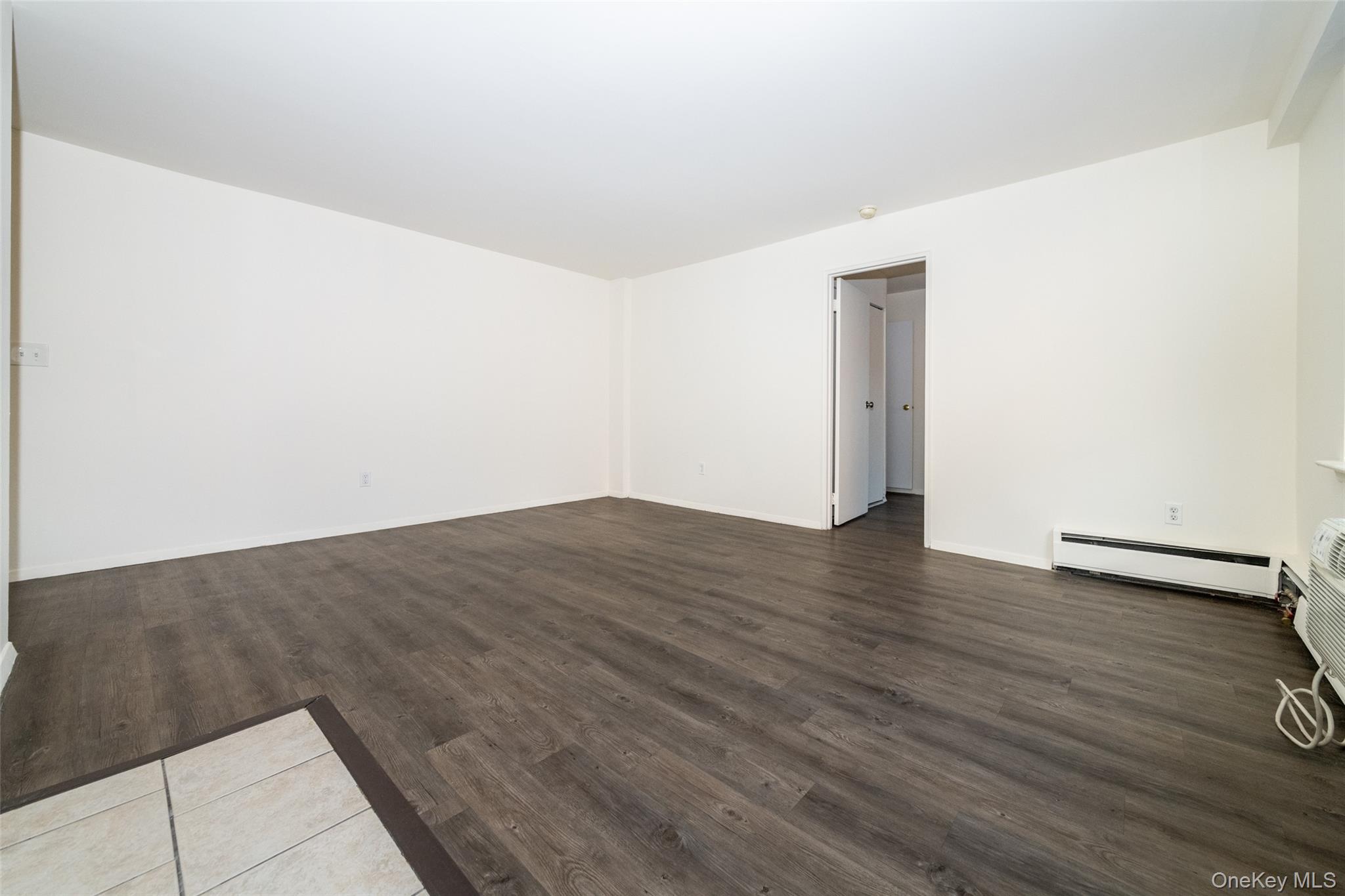 #9 photo, 7 Lake Street, White Plains , NY 10603