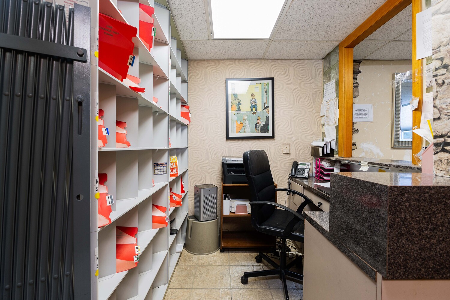 #6 photo, 207 OCEAN Parkway, הברונקס Kensington , NY 11218