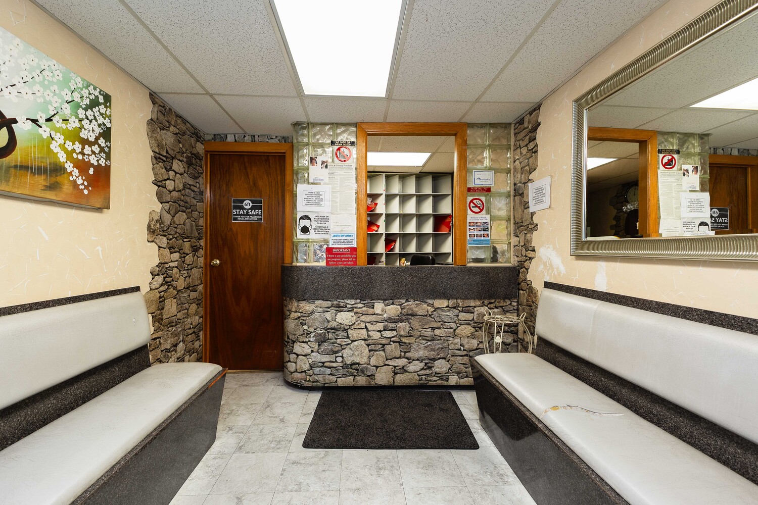 #8 photo, 207 OCEAN Parkway, הברונקס Kensington , NY 11218