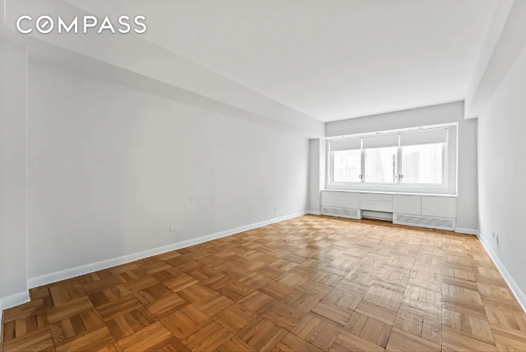 #4 photo, 20 E 68th Street, Lenox Hill , NY 10065