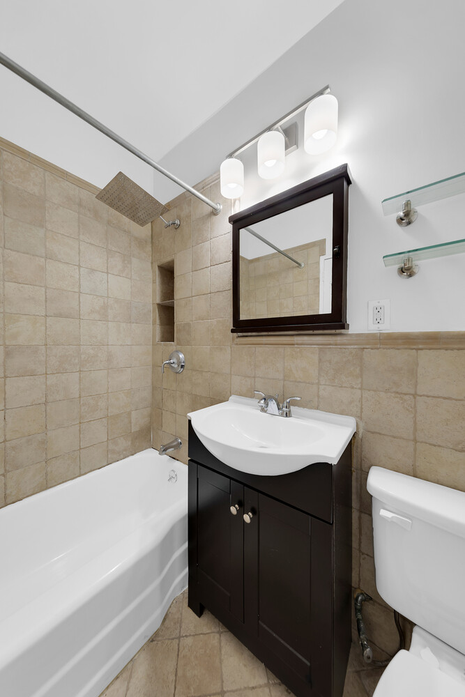 #9 photo, 345 E 73RD Street, Lenox Hill , NY 10021