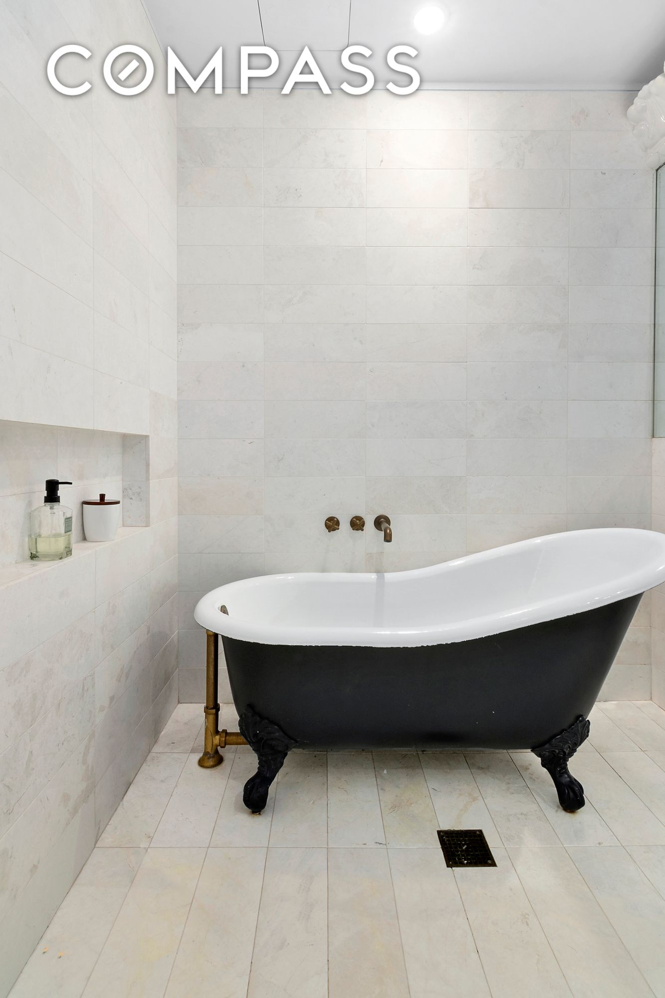 #11 photo, 93 Worth Street, Tribeca , NY 10013