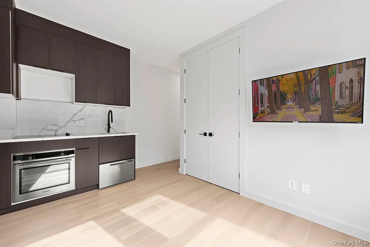 #3 photo, 46-15 48th Avenue, Woodside , NY 11377