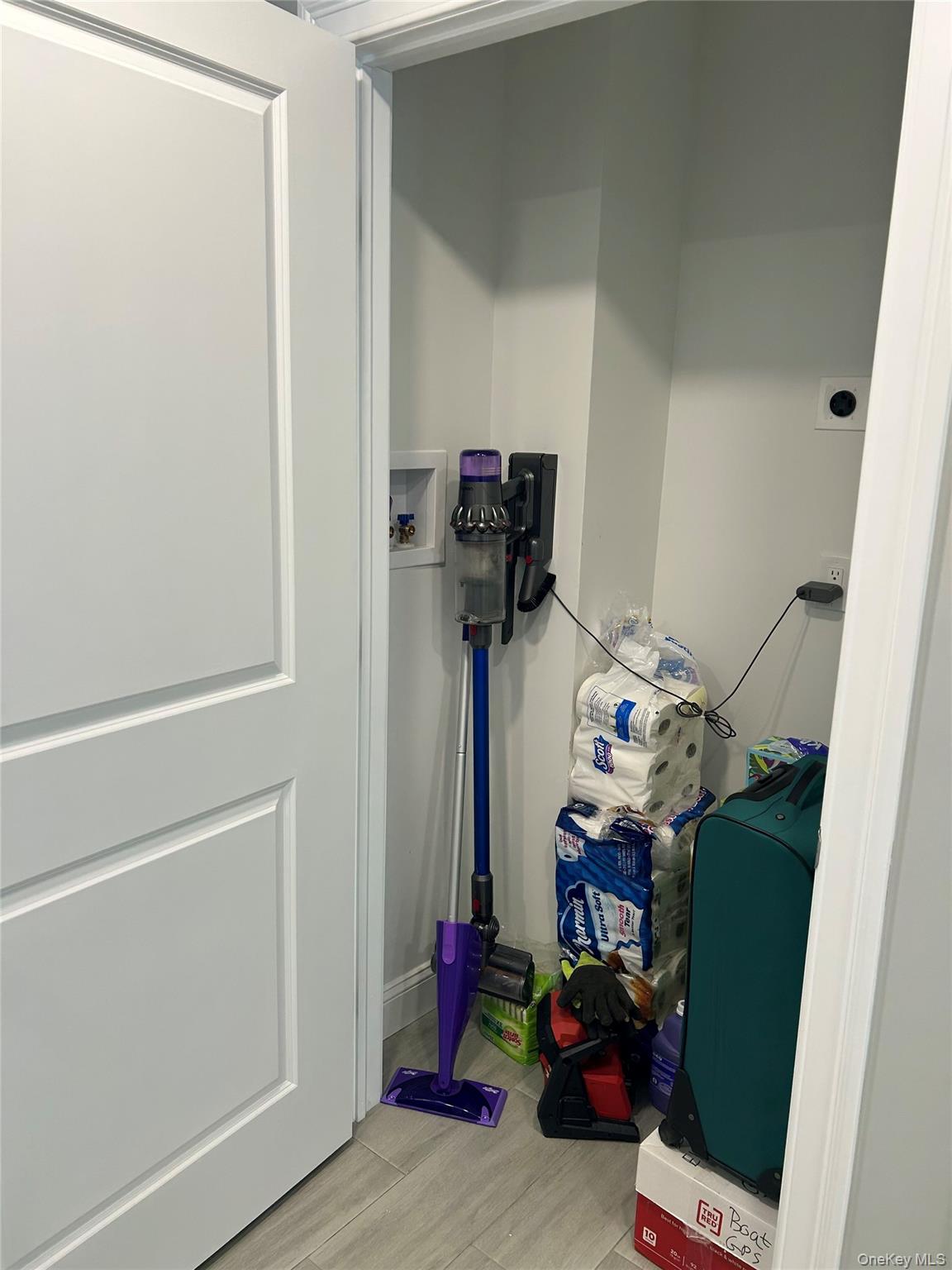 #7 photo, Lindenhurst, Lindenhurst , NY 11757