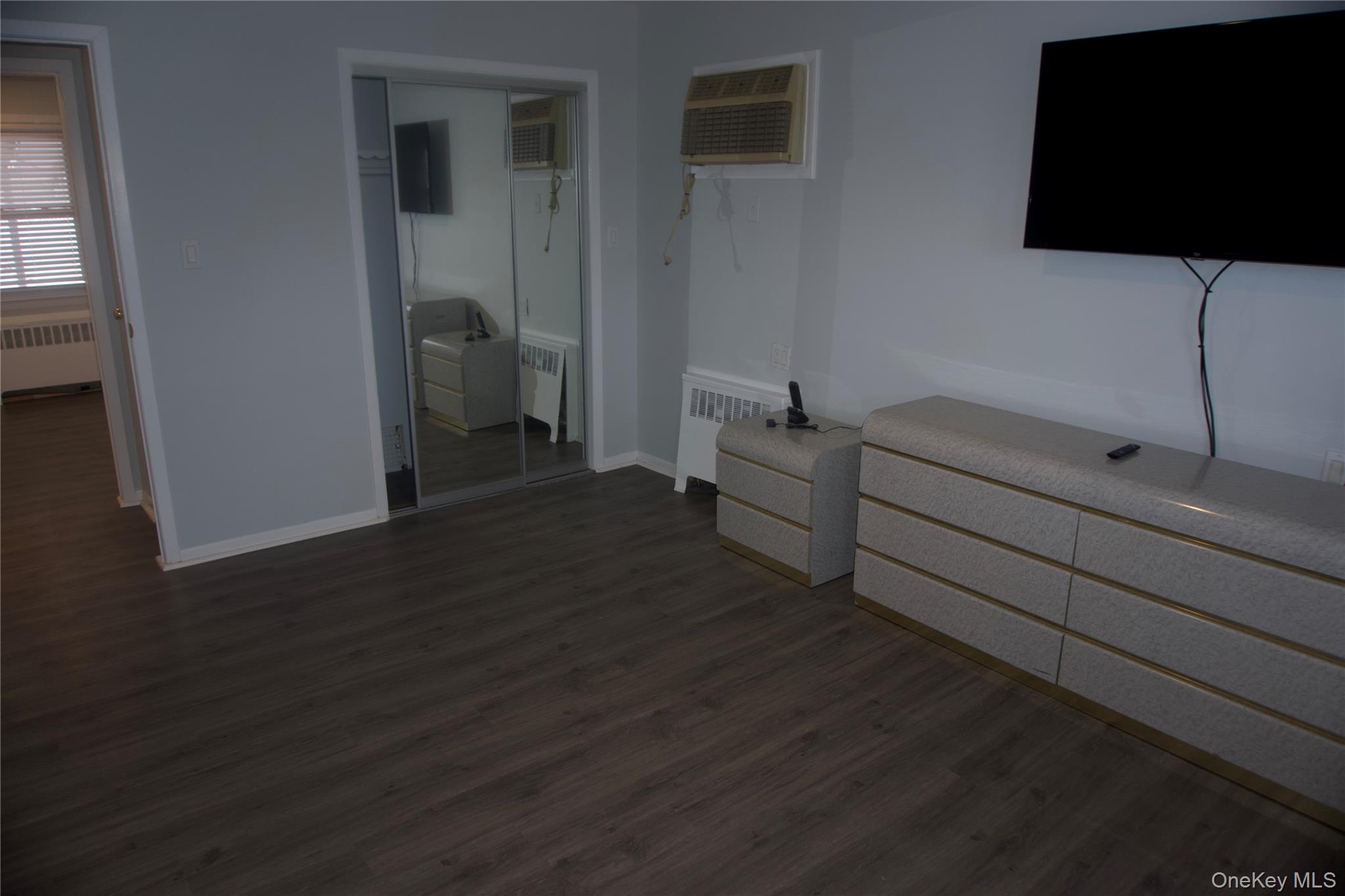 #11 photo, 3134 Ward Lane, Wantagh , NY 11793