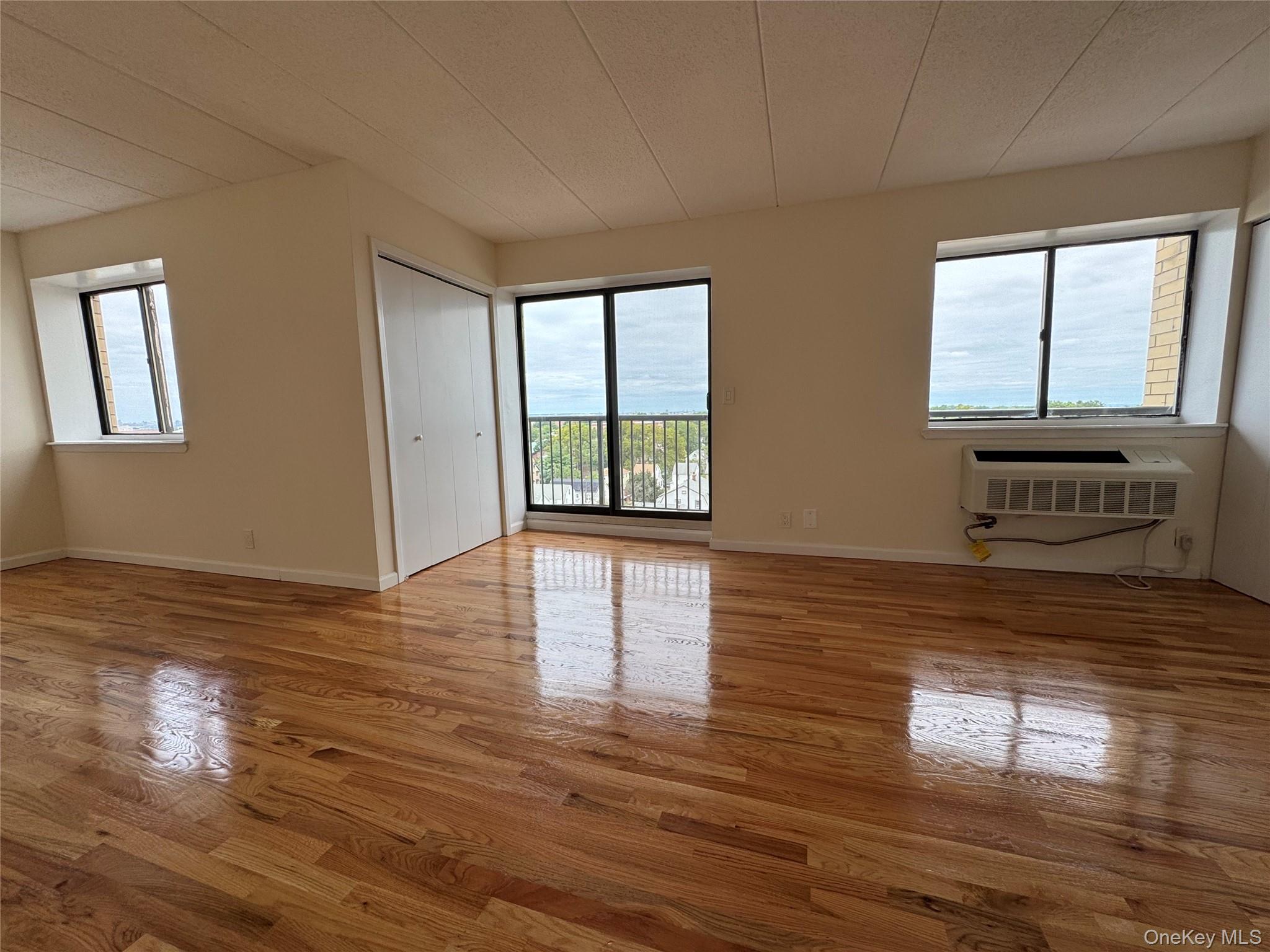 #2 photo, 14538 34th Avenue, Flushing , NY 11354