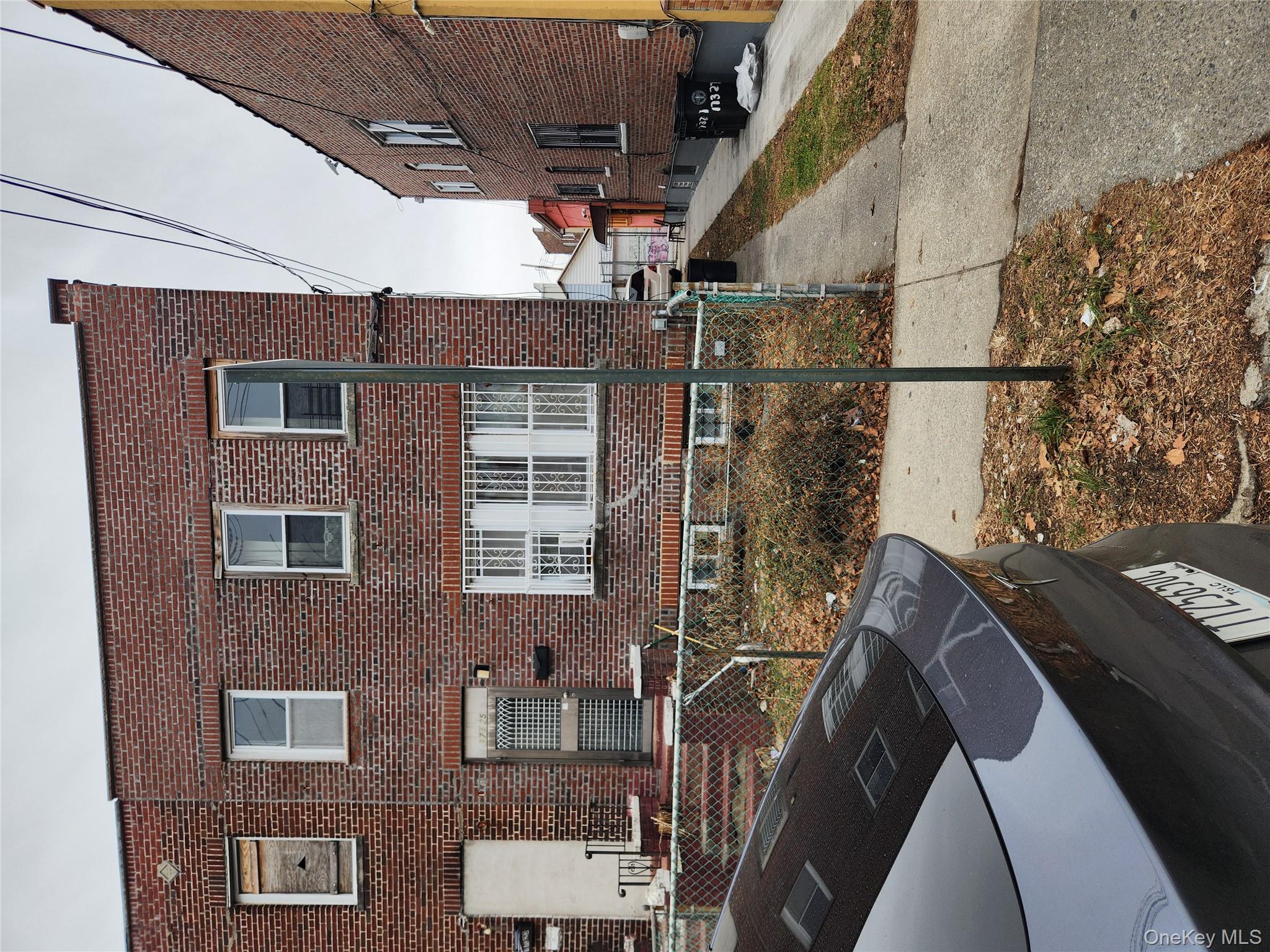 #1 photo, 17325 106th Avenue, קווינס Jamaica , NY 11433