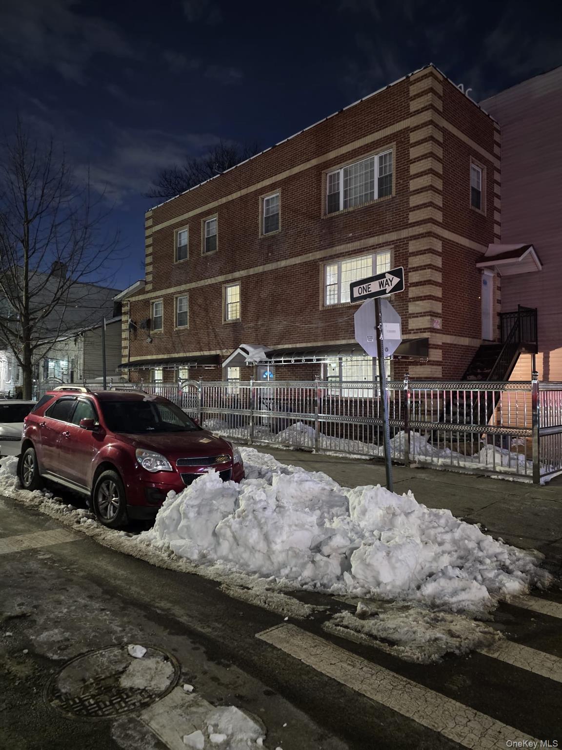 #1 photo, 400 Crescent Street, Brooklyn , NY 11208