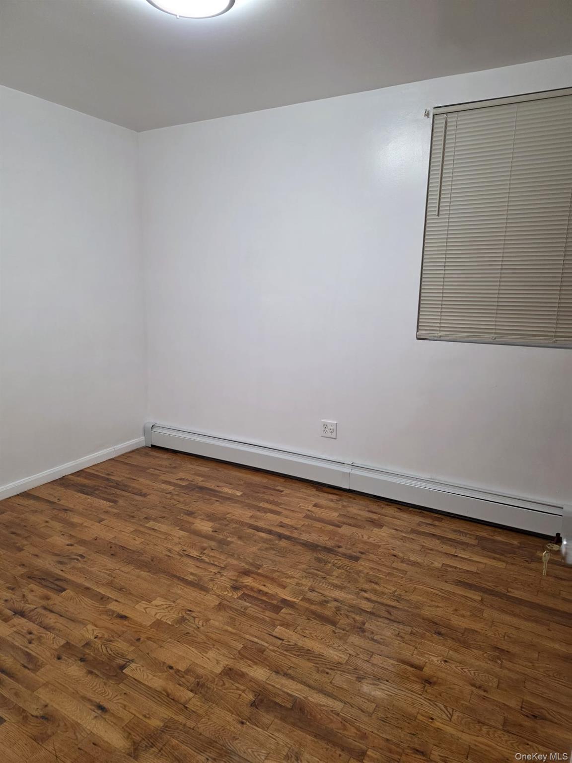 #11 photo, 400 Crescent Street, Brooklyn , NY 11208