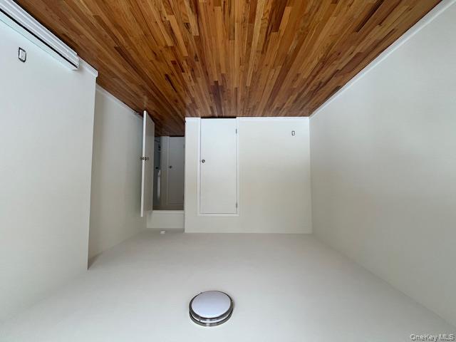 #13 photo, 141 Manorhaven Boulevard, Port Washington , NY 11050