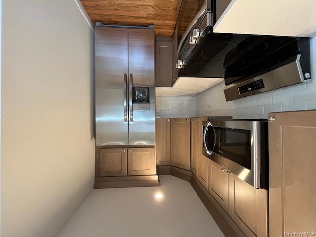 #5 photo, 141 Manorhaven Boulevard, Port Washington , NY 11050