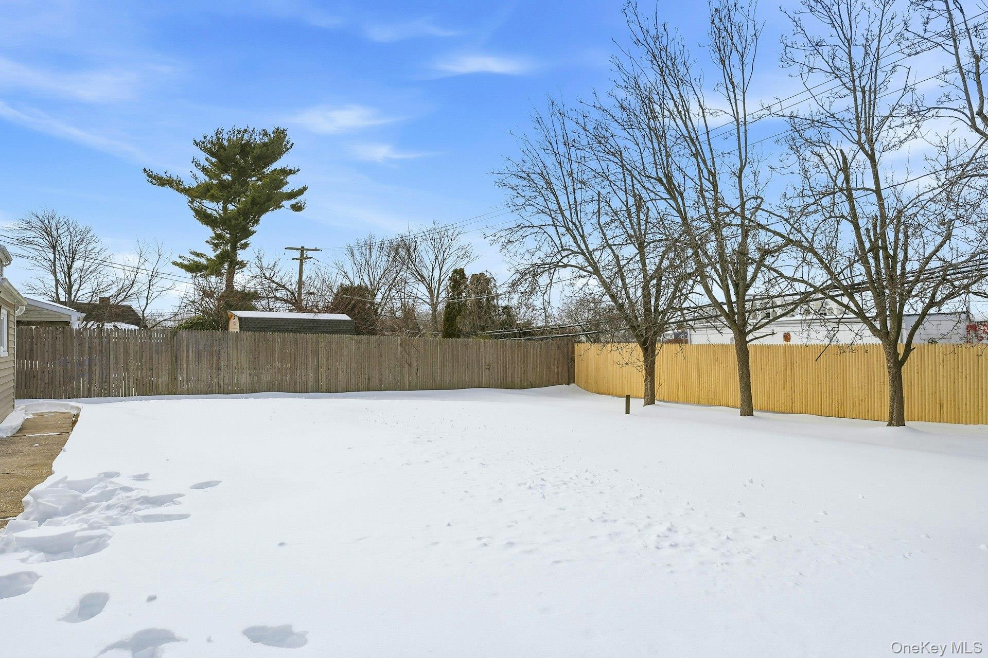 #4 photo, 23 Elm Drive, Levittown , NY 11756