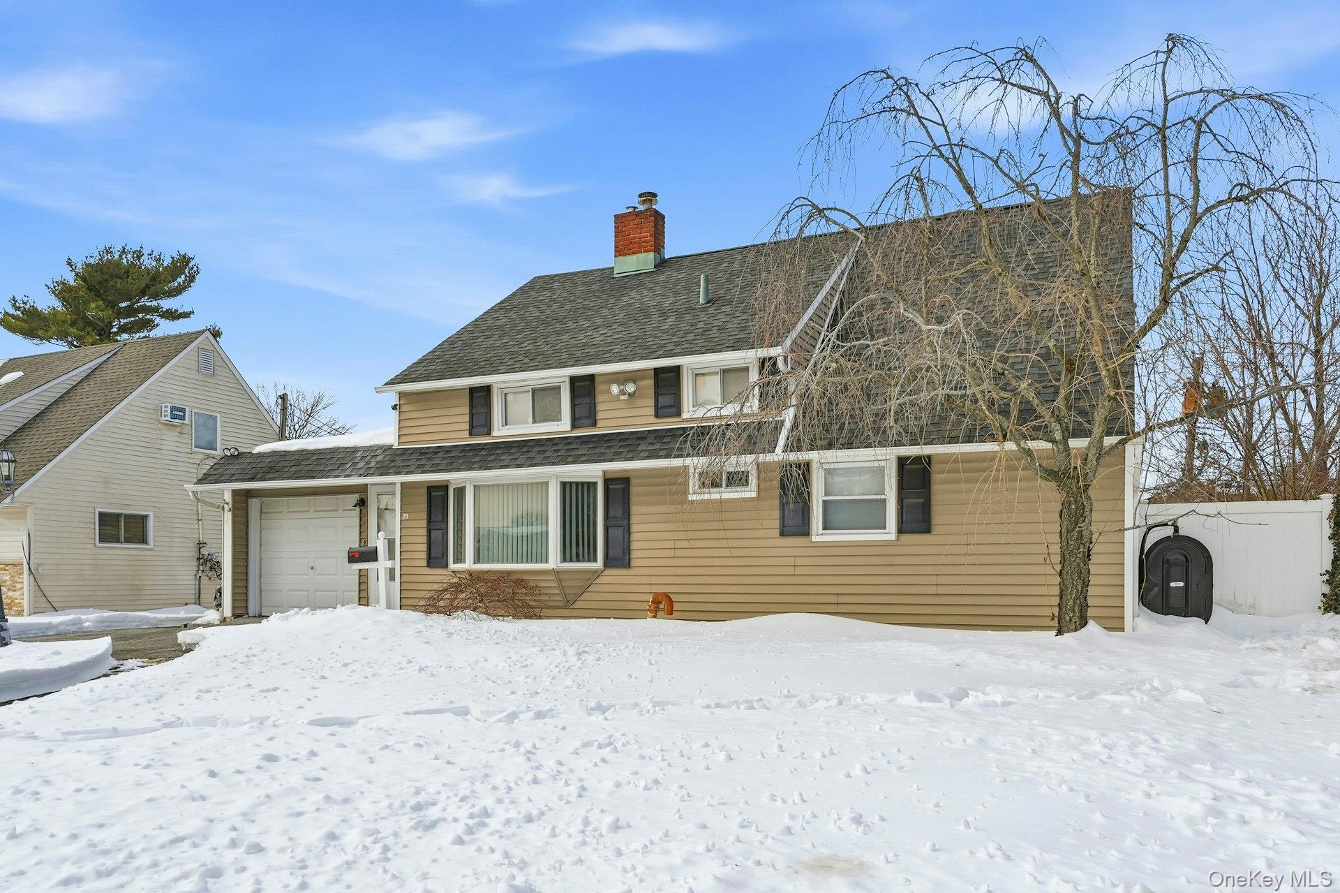 #6 photo, 23 Elm Drive, Levittown , NY 11756