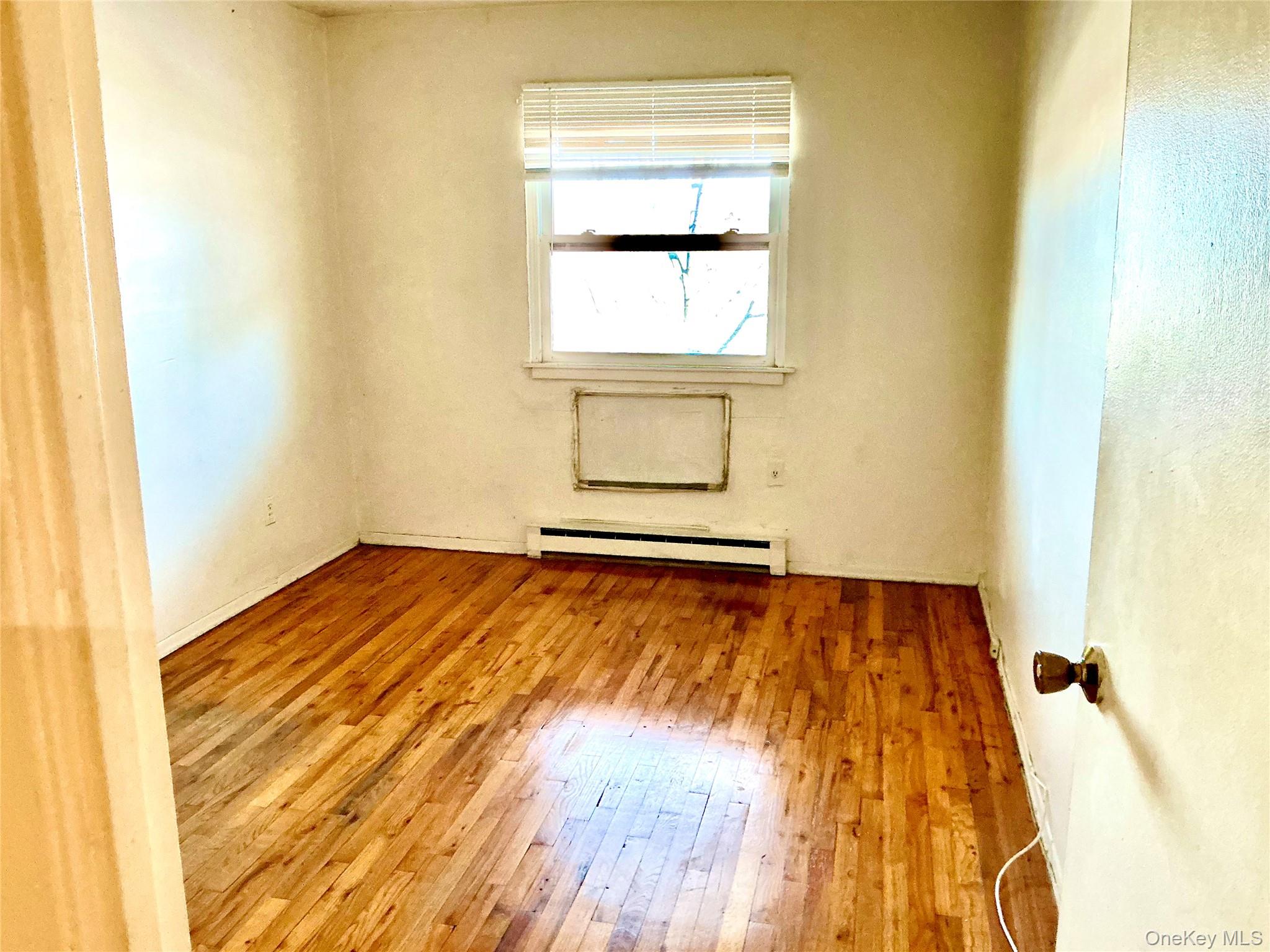 #5 photo, Bayside, Bayside , NY 11361