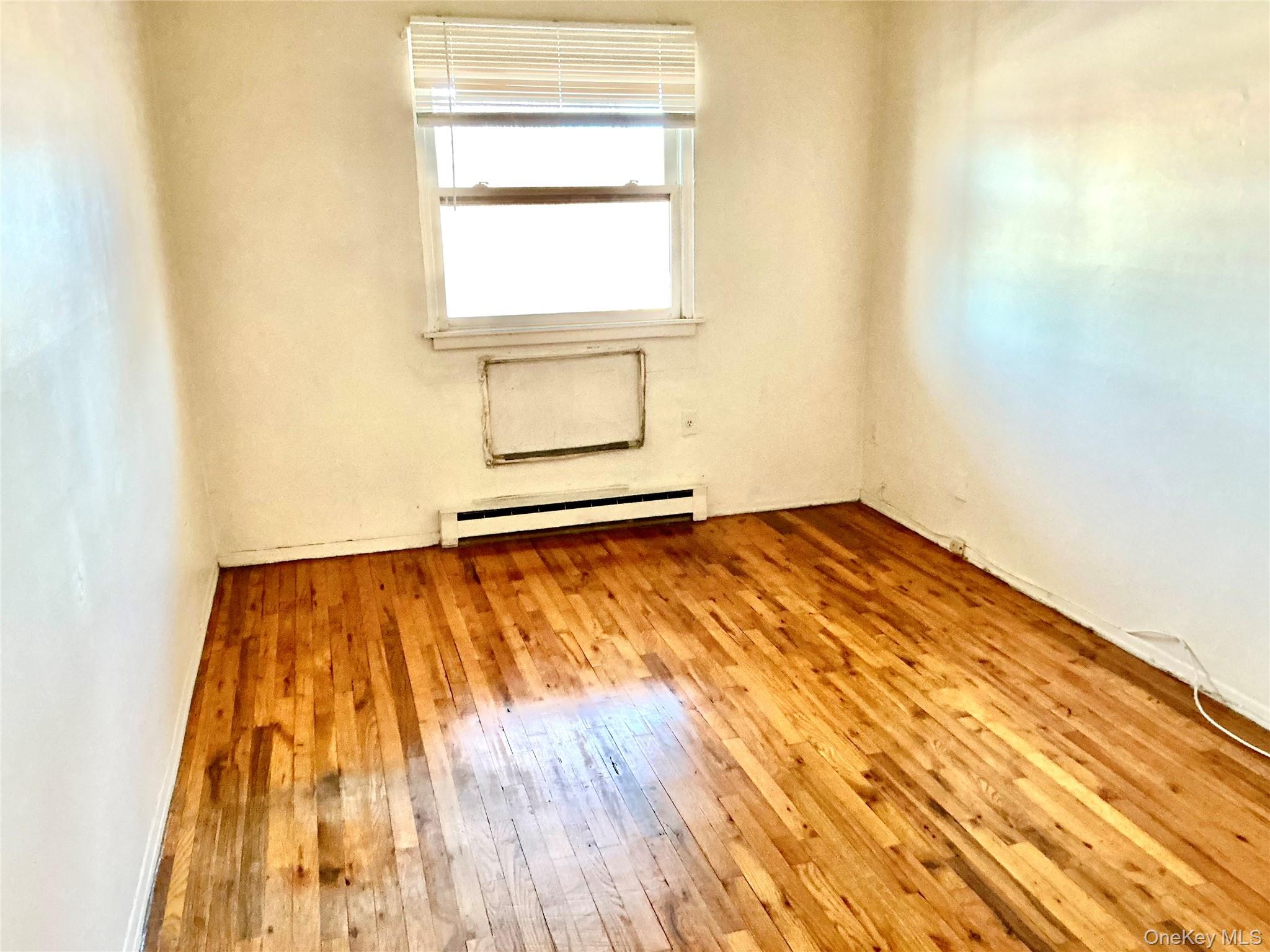 #7 photo, Bayside, Bayside , NY 11361