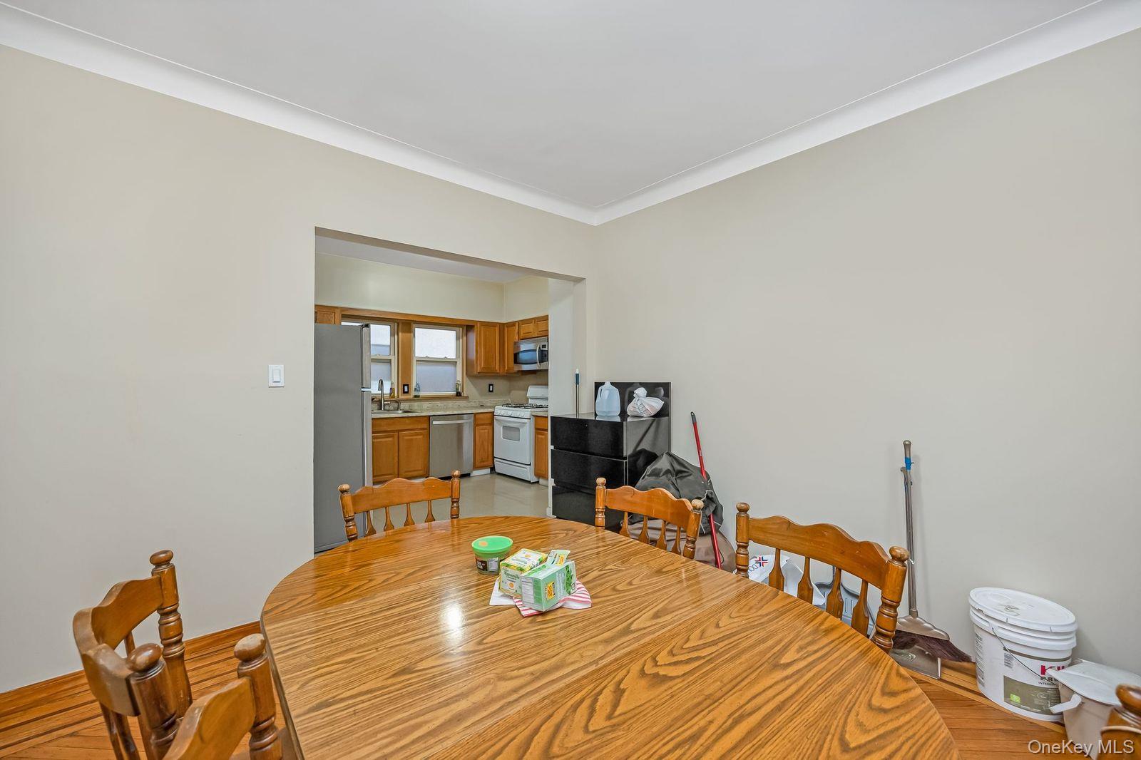 #14 photo, 42-28 159th Street, 法拉盛 Flushing , NY 11358