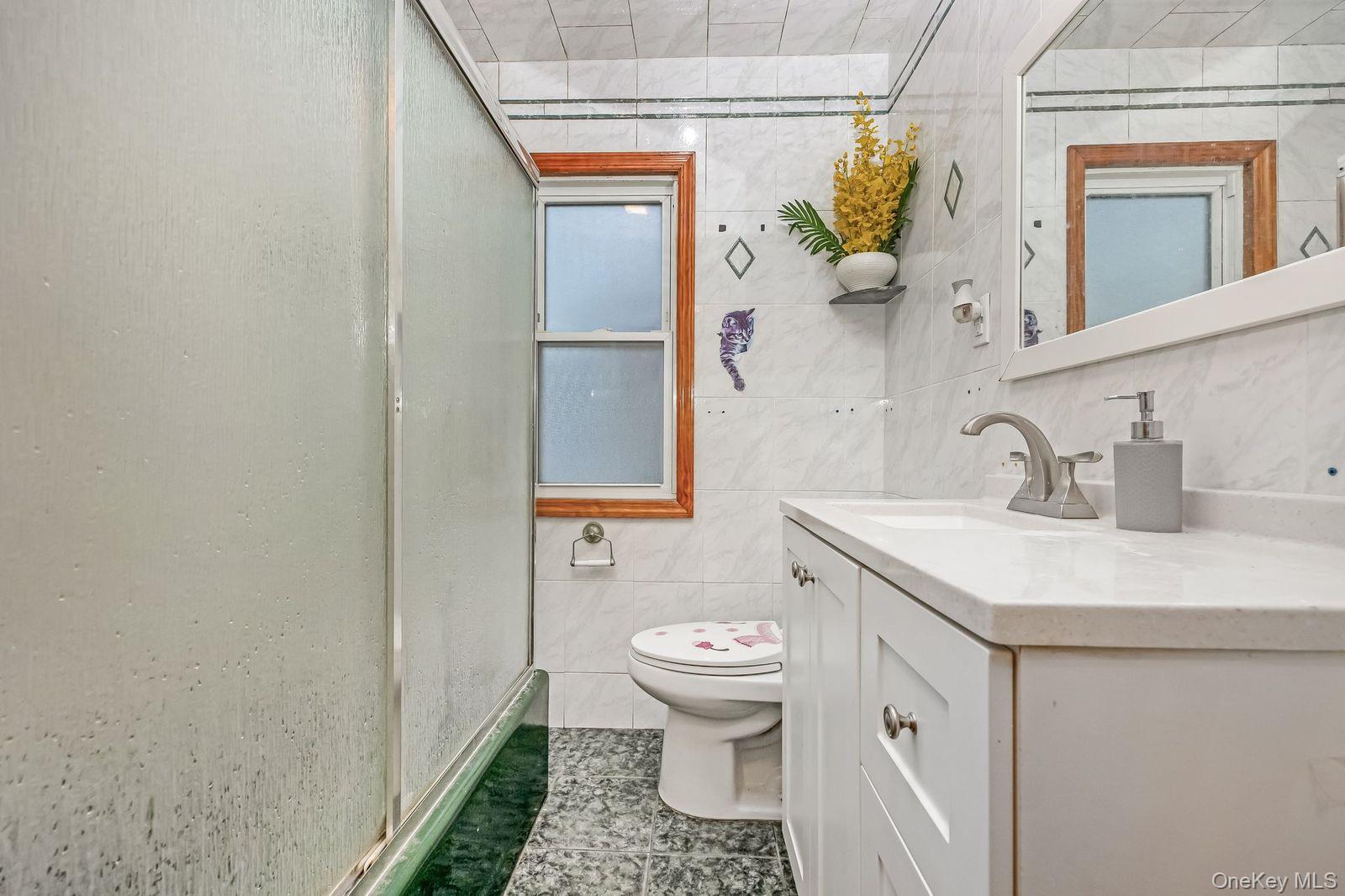 #20 photo, 42-28 159th Street, 法拉盛 Flushing , NY 11358