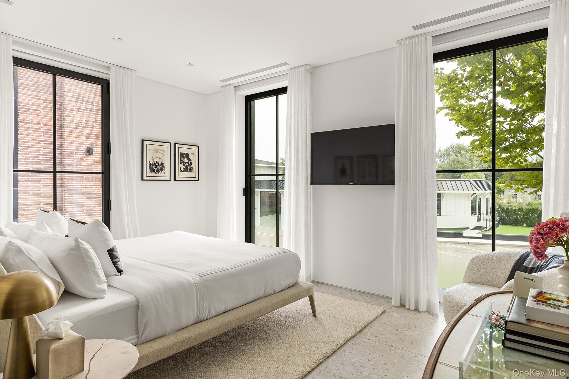 #16 photo, 2 A West Water Street, Sag Harbor , NY 11963