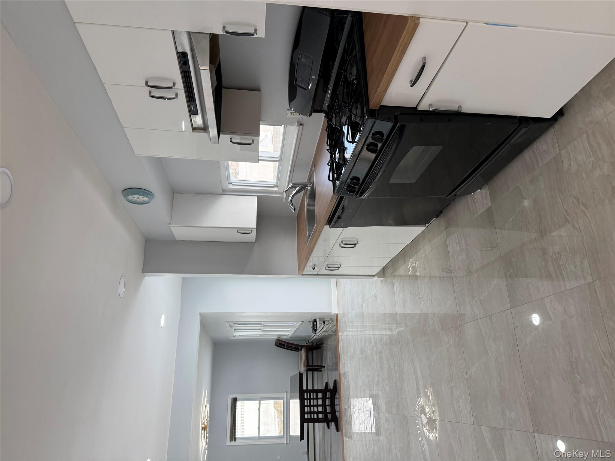 #12 photo, 7 Ramsey Road, Plainview , NY 11803