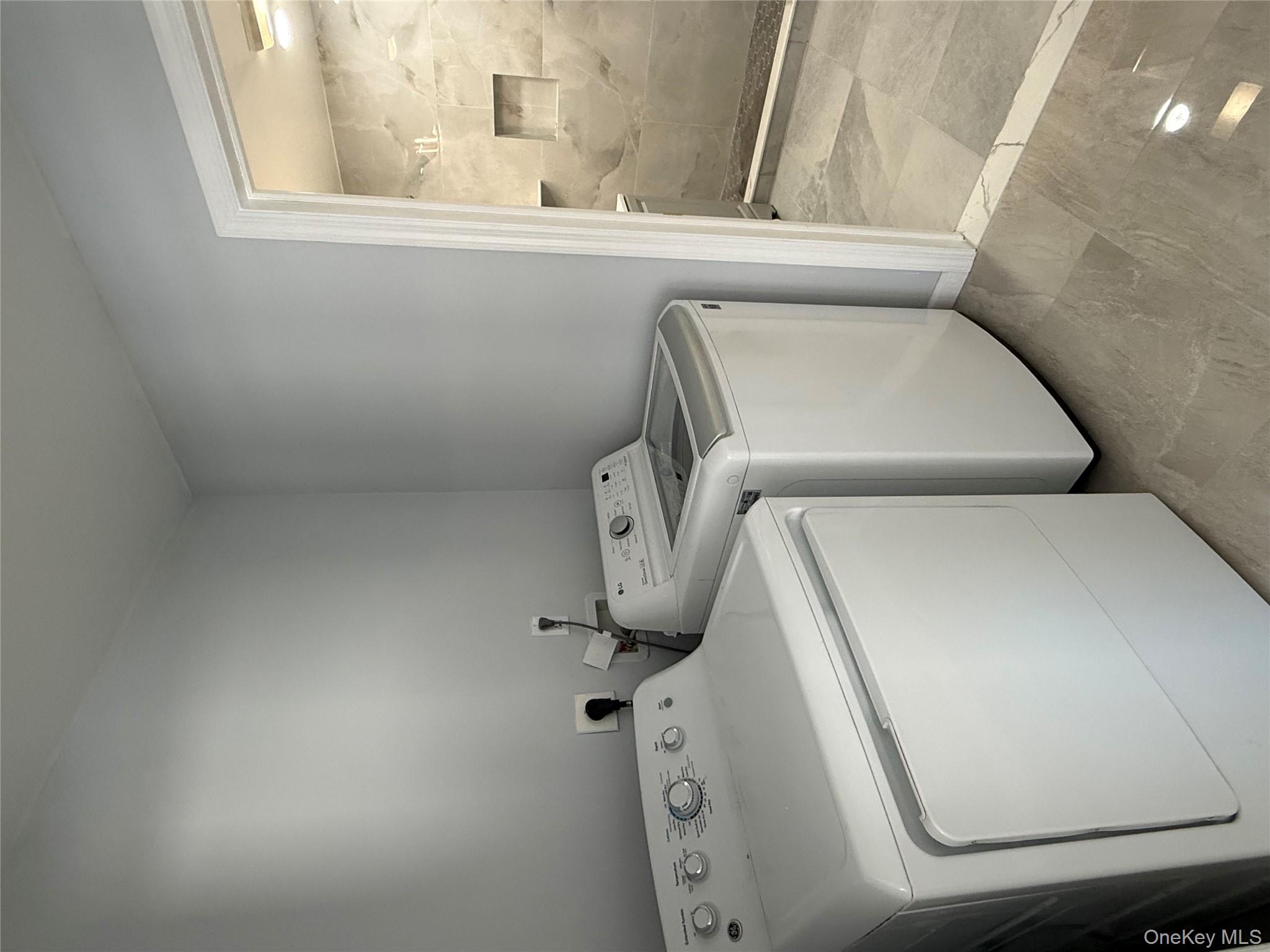 #15 photo, 7 Ramsey Road, Plainview , NY 11803