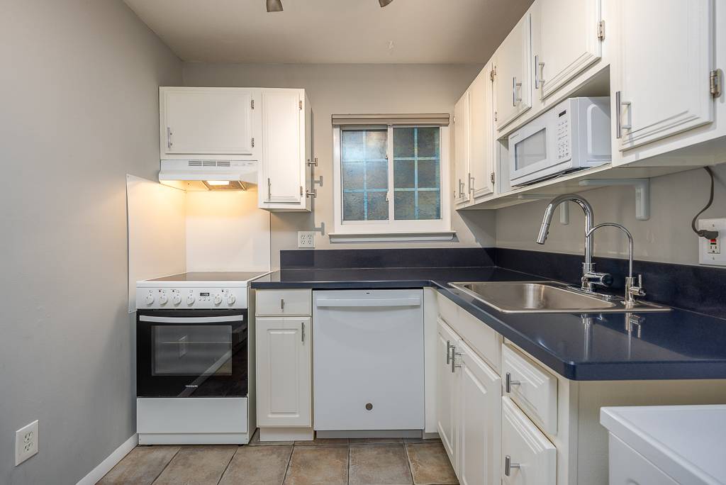 #2 photo, 219 Fox Run Lane, Carmel , NY 10512