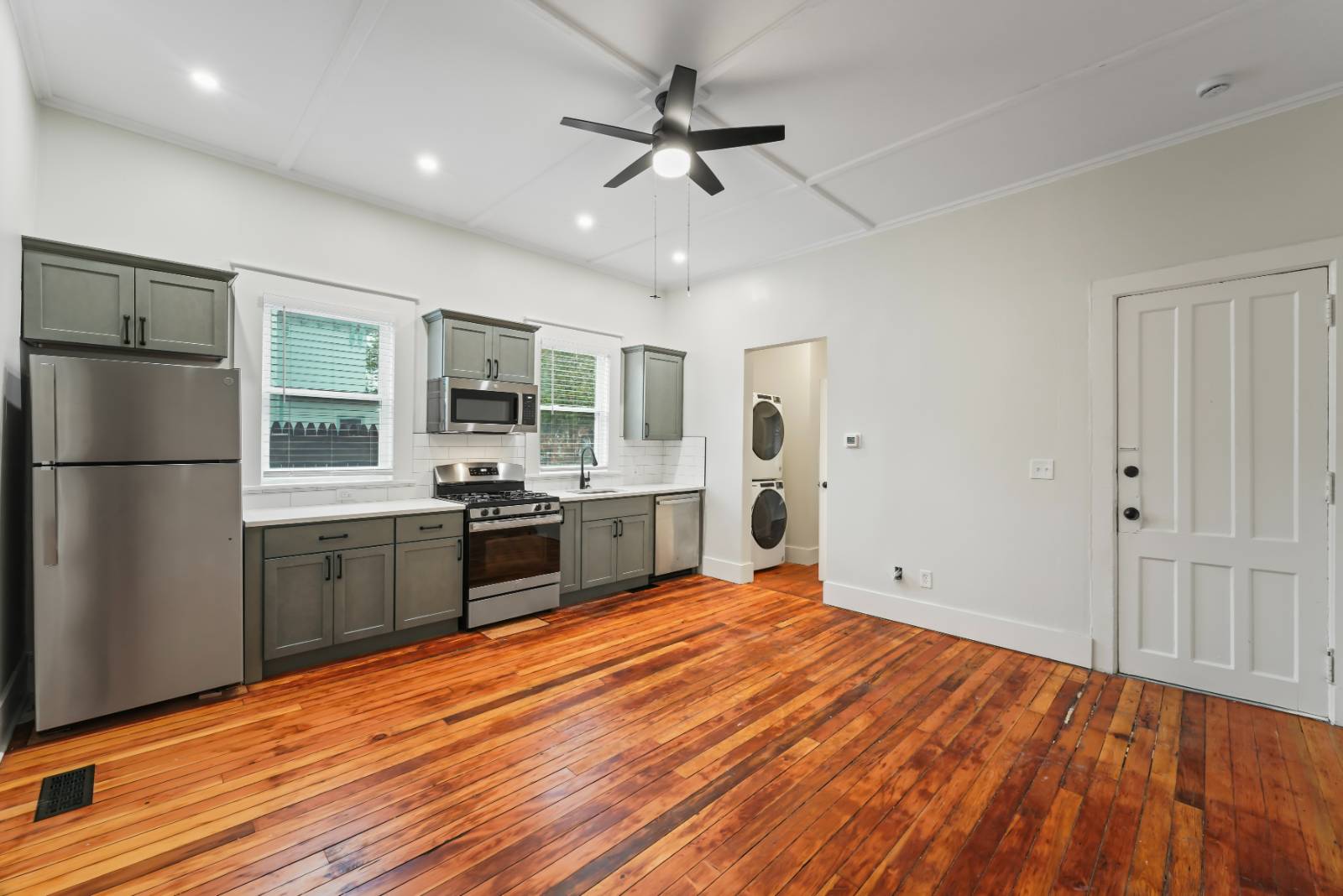 #18 photo, 58 Lincoln Ave, Saratoga Springs , NY 12866