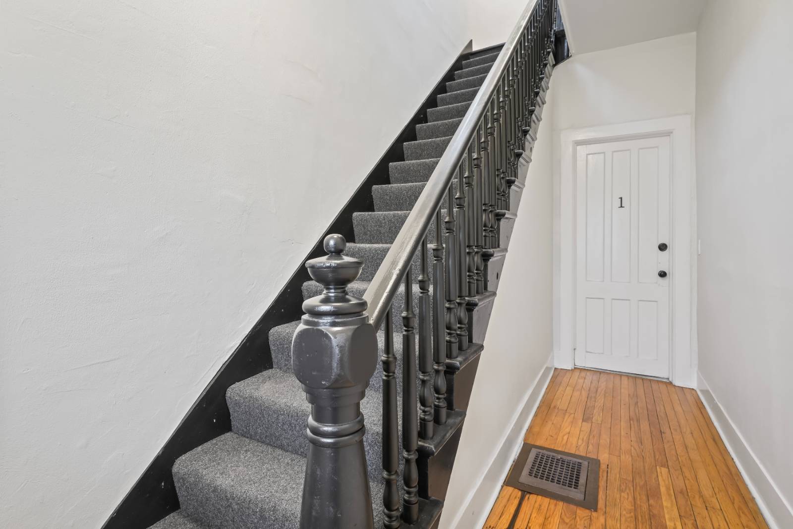 #5 photo, 58 Lincoln Ave, Saratoga Springs , NY 12866