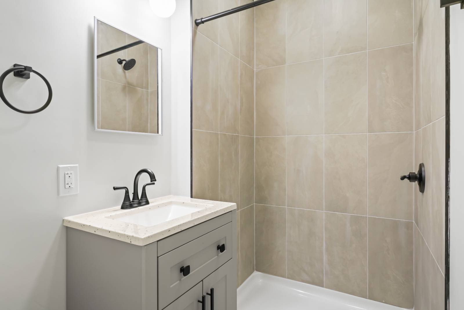 #59 photo, 58 Lincoln Ave, Saratoga Springs , NY 12866