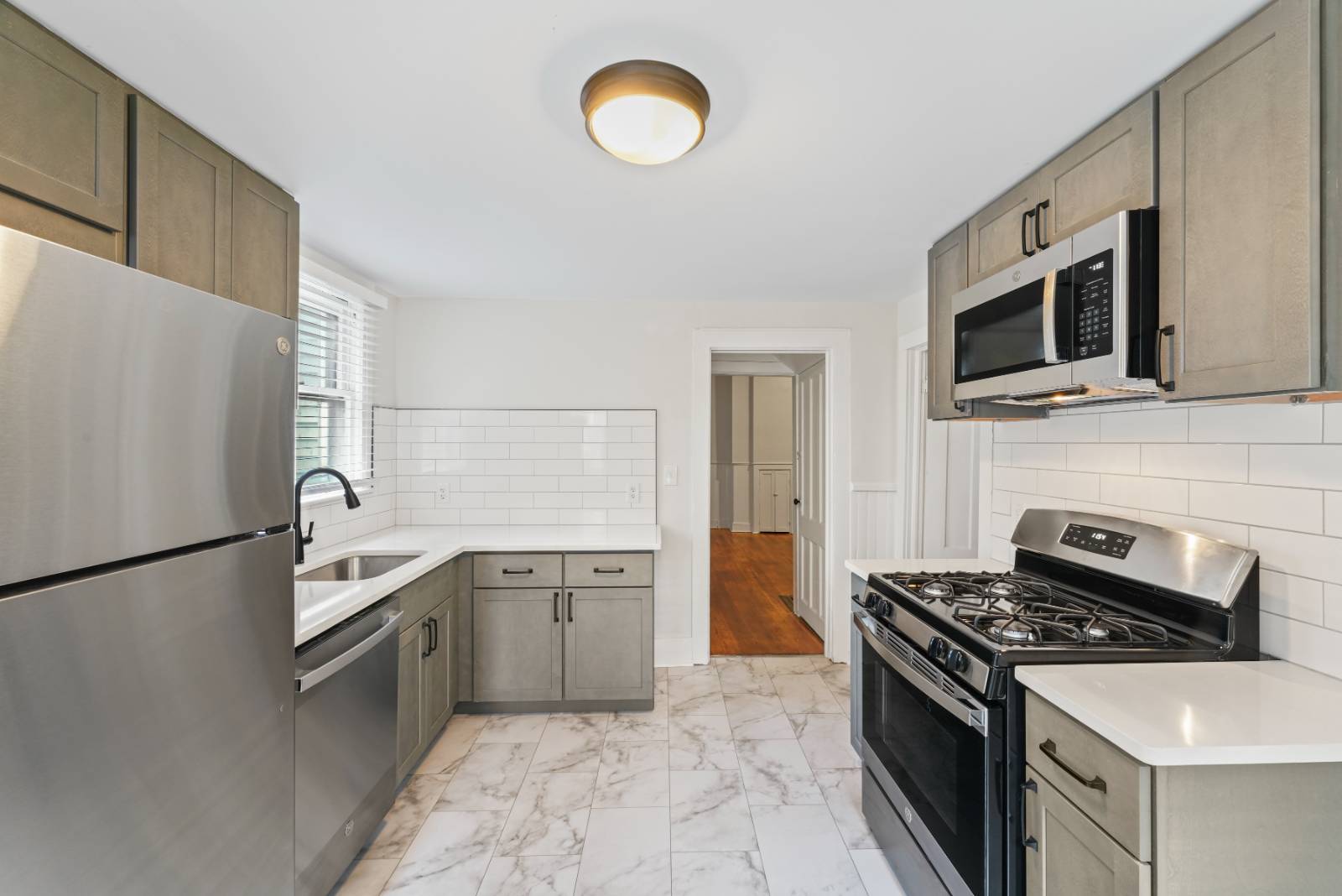 #64 photo, 58 Lincoln Ave, Saratoga Springs , NY 12866