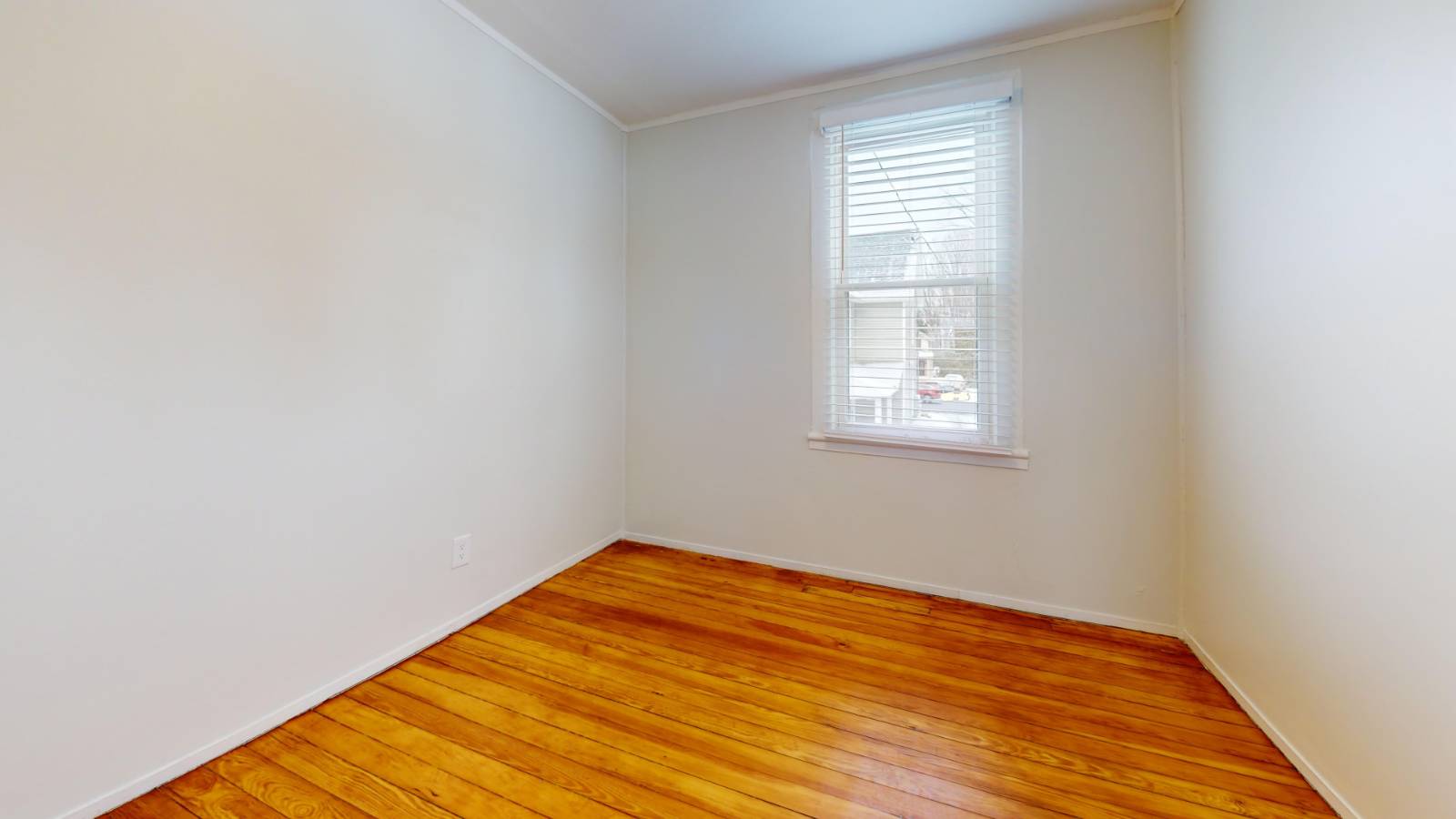 #77 photo, 58 Lincoln Ave, Saratoga Springs , NY 12866