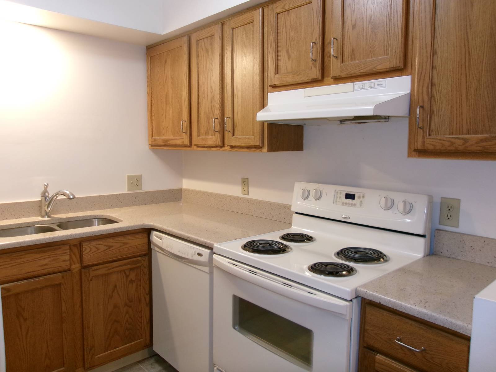 #13 photo, 222 S Ten Broeck Street, #3, Scotia , NY 12302