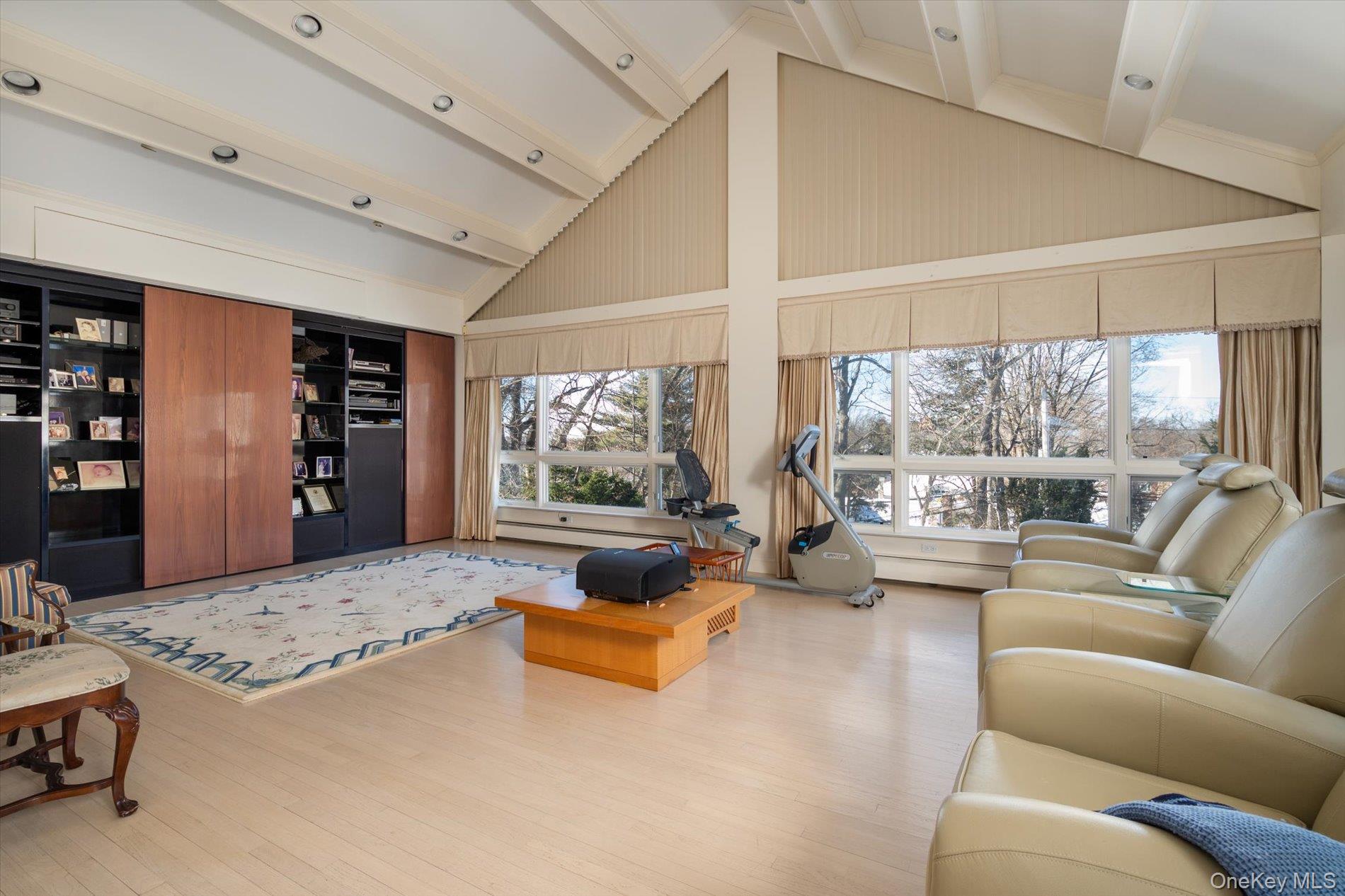 #18 photo, 19 Amherst Road, ग्रेट नेक Great Neck , NY 11021