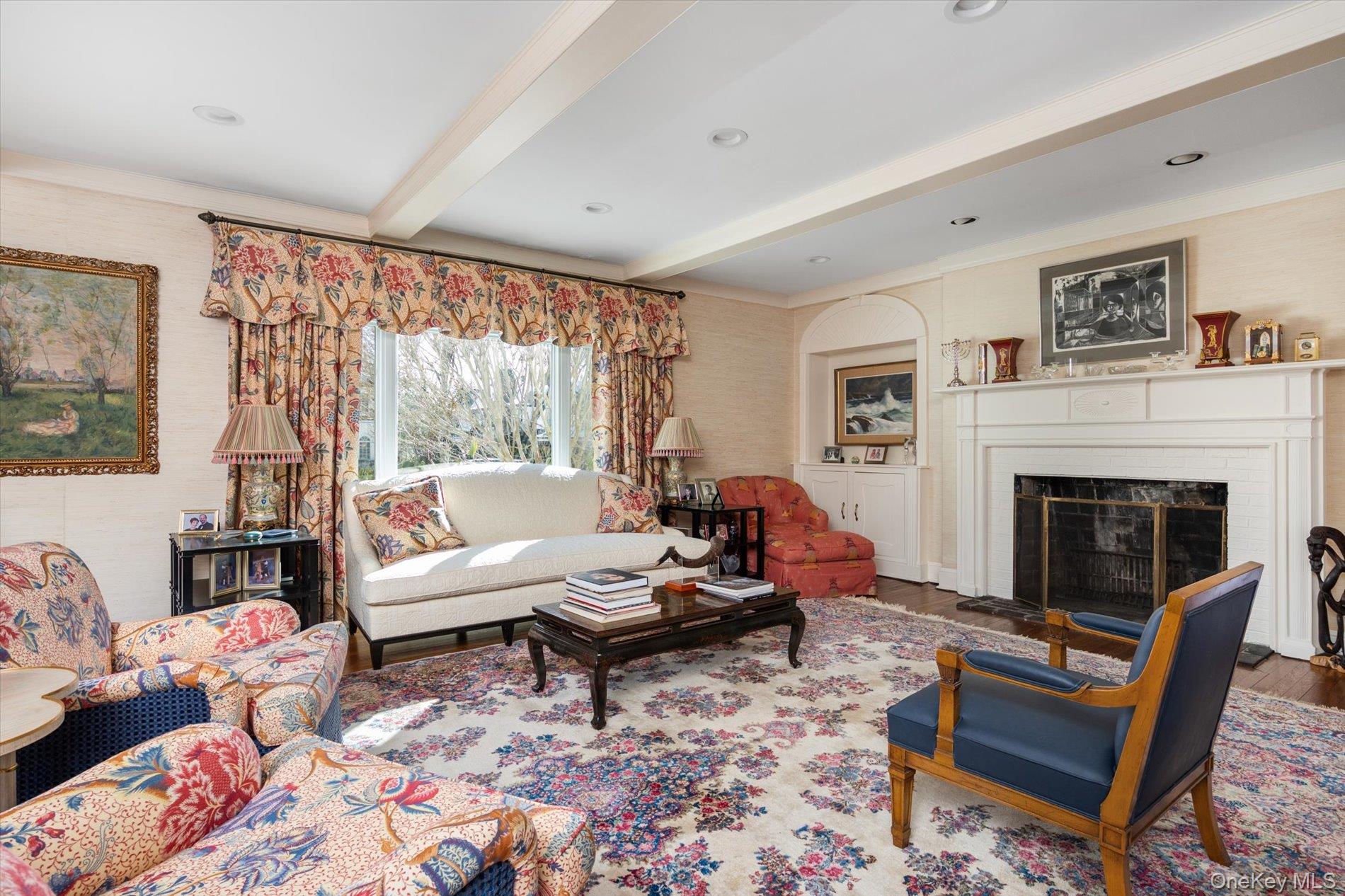 #3 photo, 19 Amherst Road, ग्रेट नेक Great Neck , NY 11021