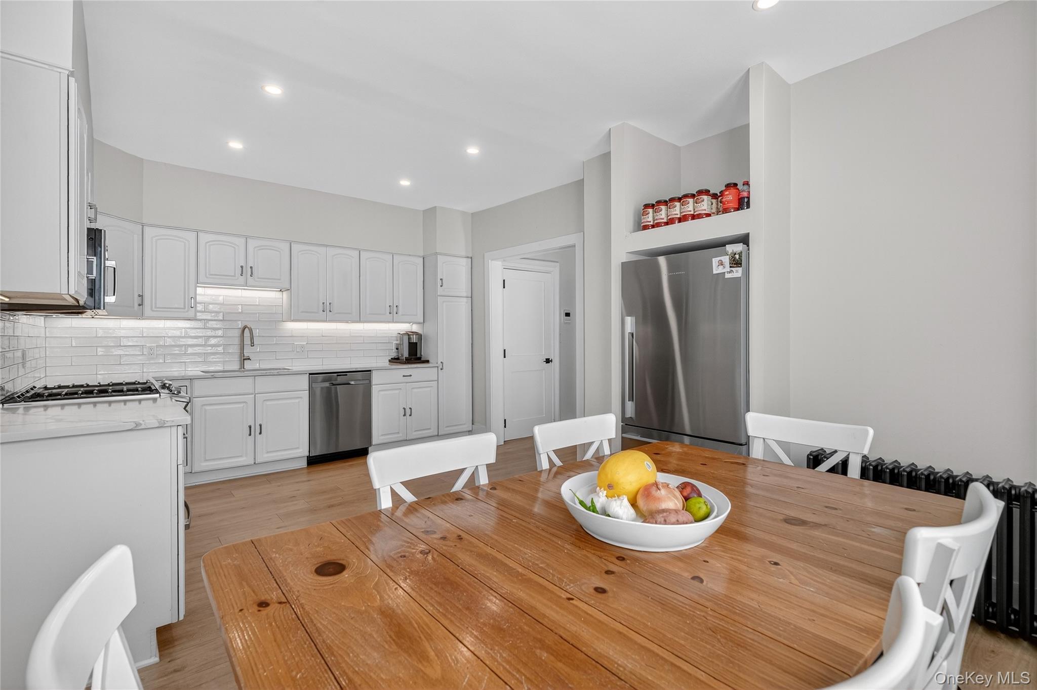 #4 photo, 44 Madeleine Avenue, New Rochelle , NY 10801