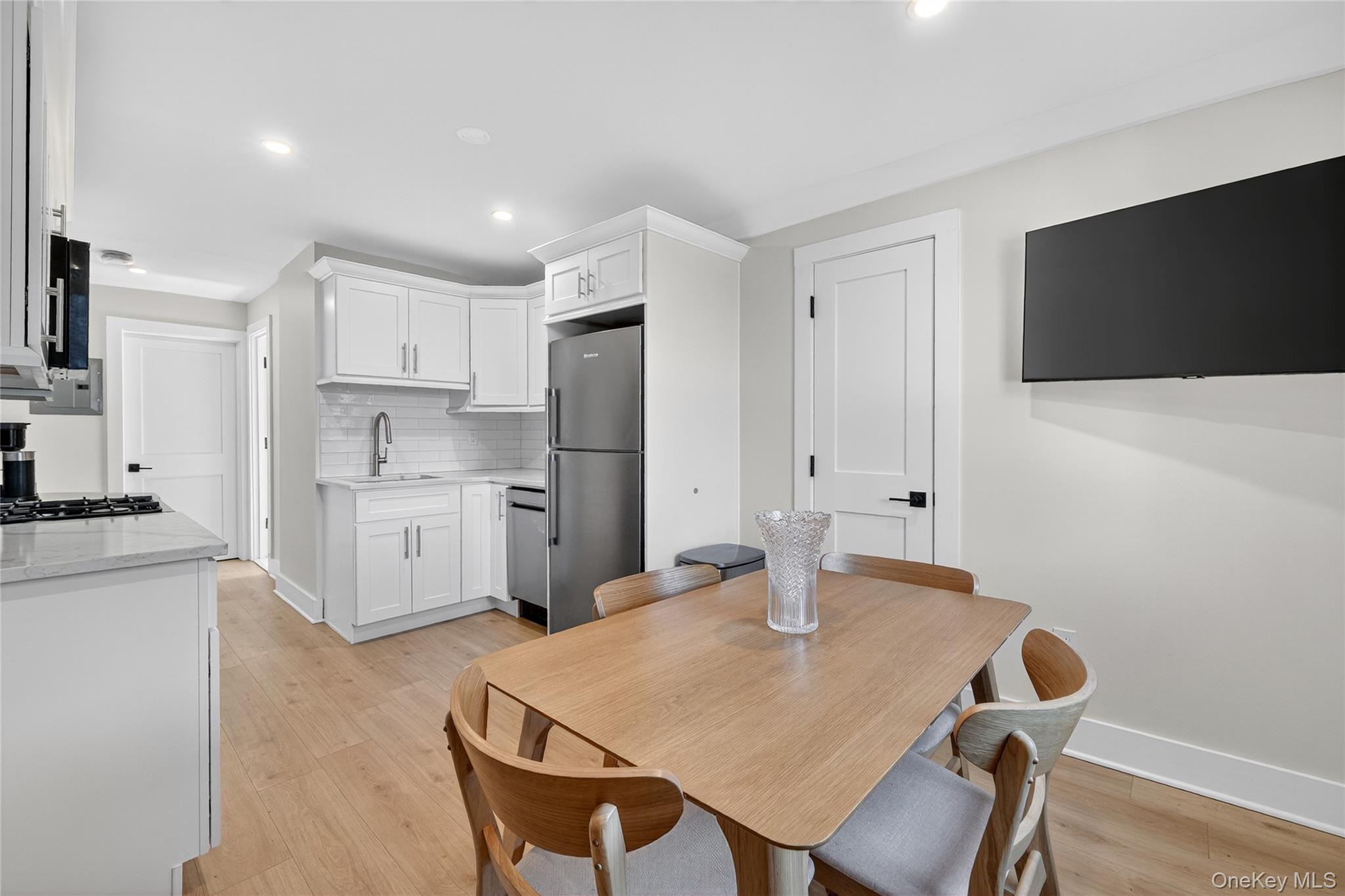 #9 photo, 44 Madeleine Avenue, New Rochelle , NY 10801