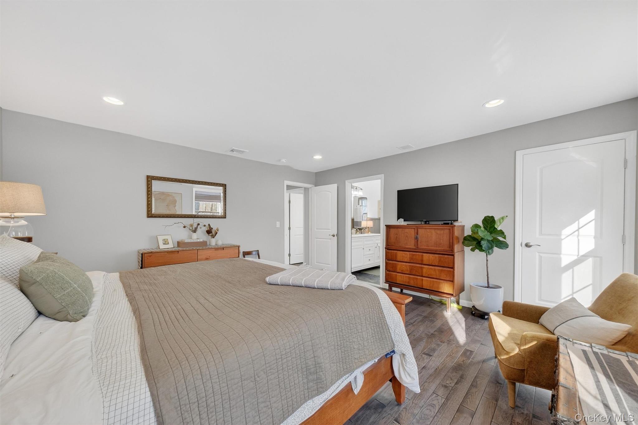 #20 photo, 31 Greenshire Way, Walden , NY 12586