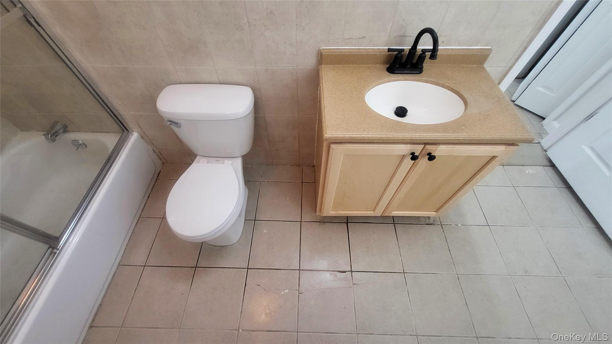 #12 photo, 49 Carroll Street, Poughkeepsie , NY 12601