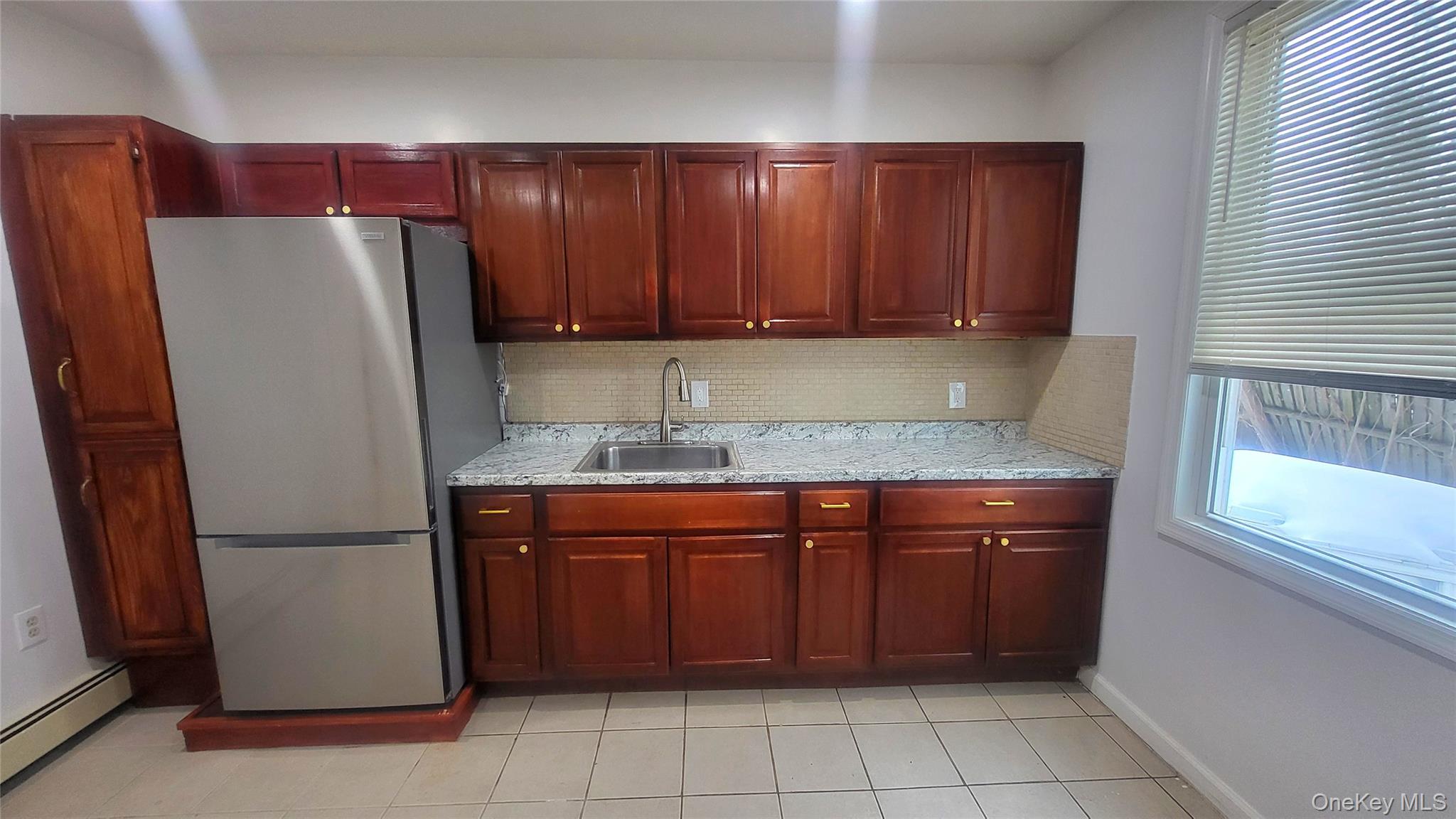 #4 photo, 49 Carroll Street, Poughkeepsie , NY 12601