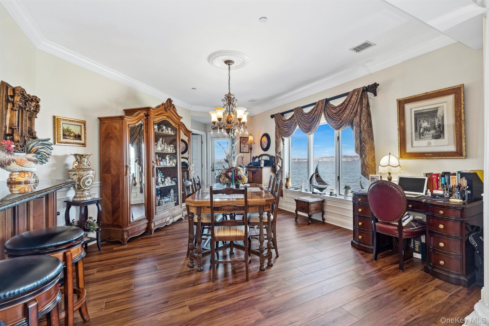 #7 photo, 207 Devries Court, Piermont , NY 10968