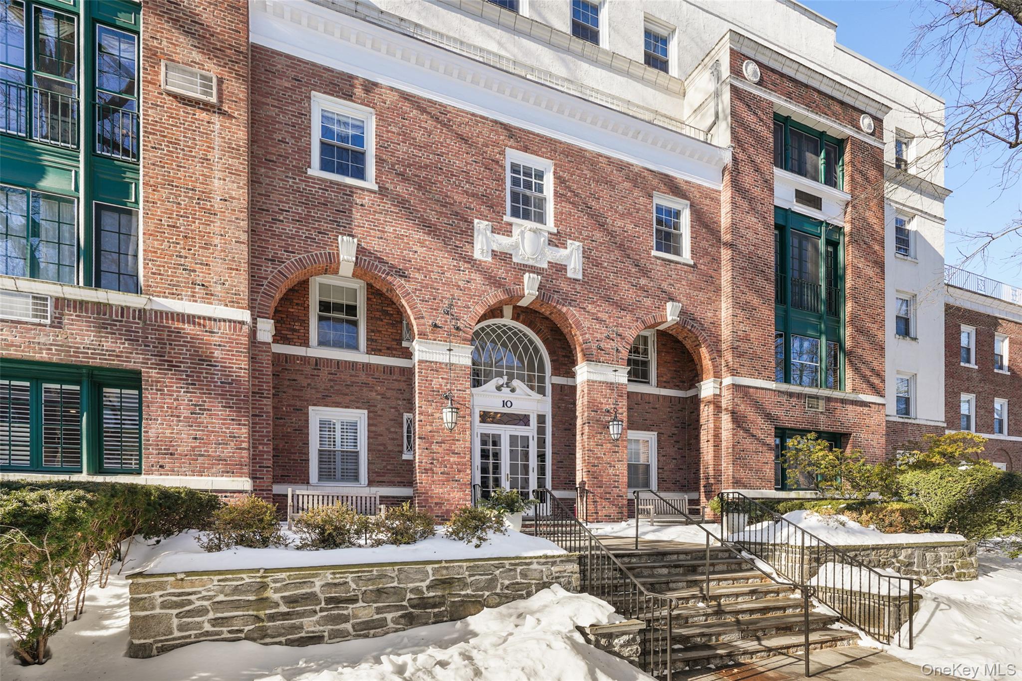 #14 photo, 10 Brooklands, Bronxville , NY 10708