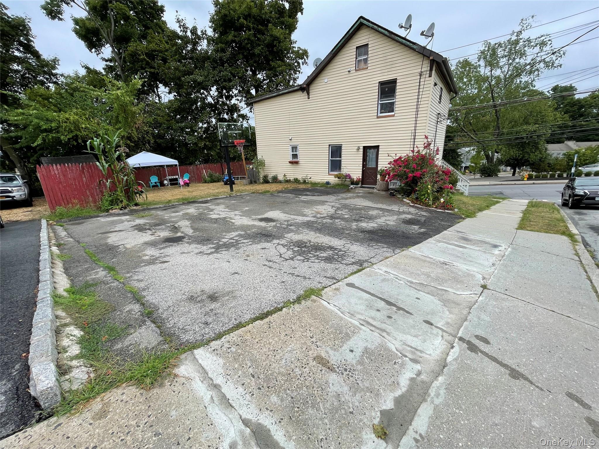 #8 photo, 132 Croton Avenue, Ossining , NY 10562