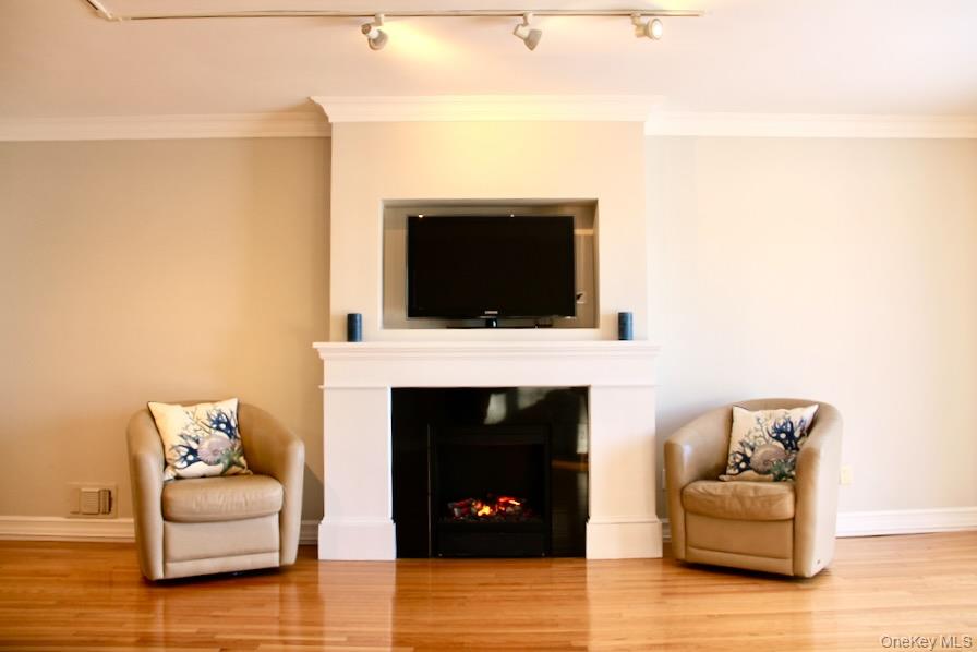 #4 photo, 104 Park Drive, Mount Kisco , NY 10549