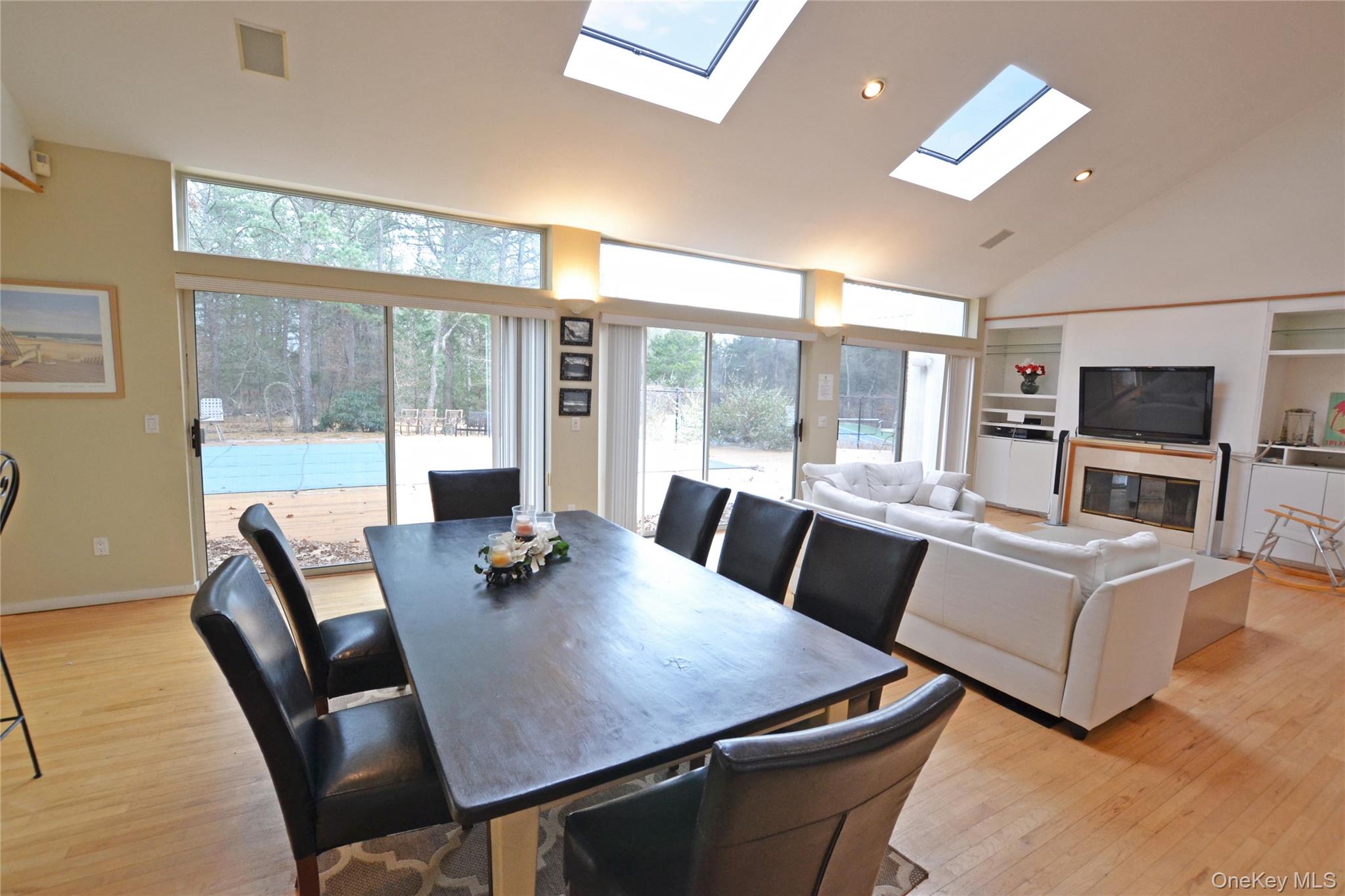 #11 photo, 10 Jeffrey Lane, 롱 아일랜드 East Quogue , NY 11942