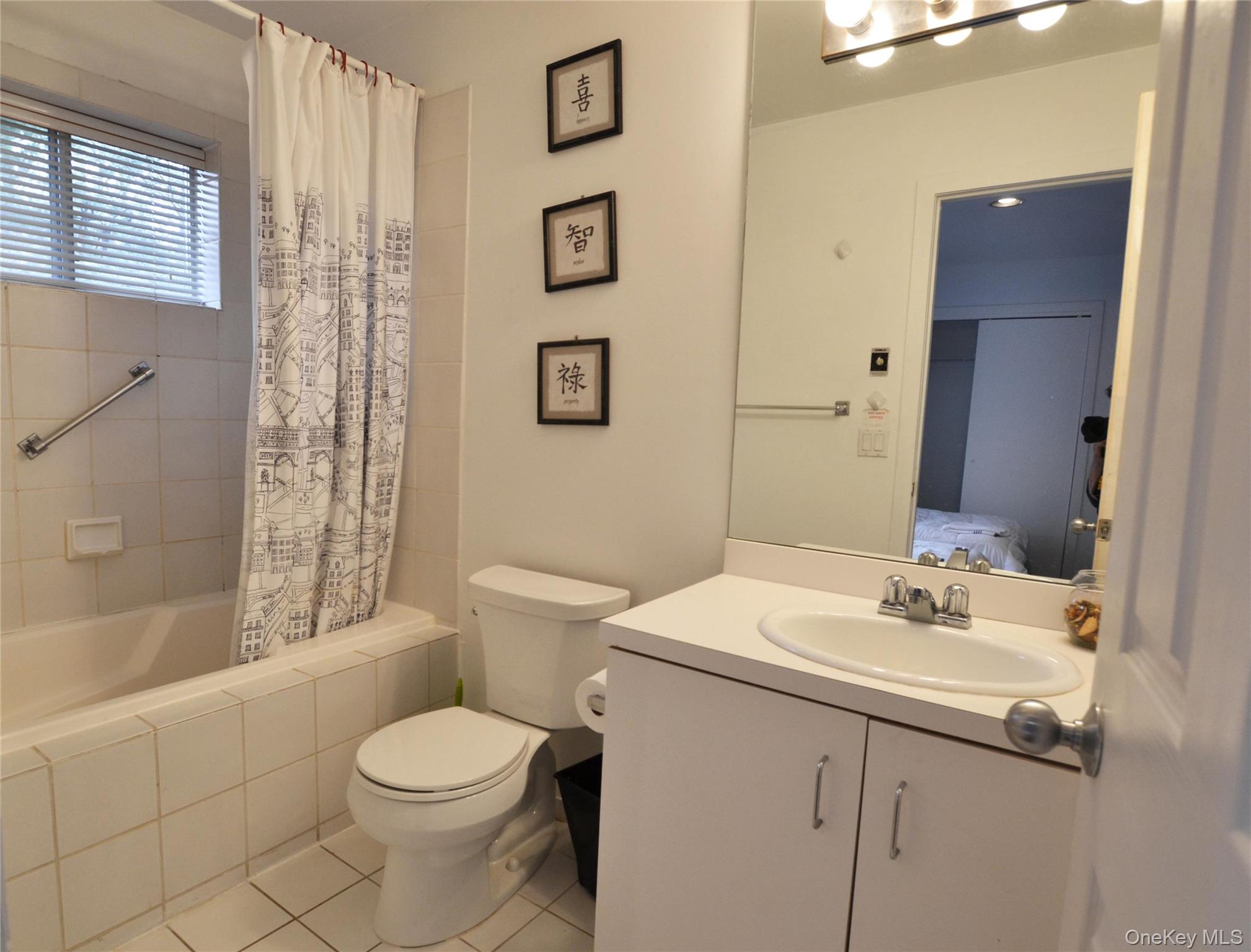 #19 photo, 10 Jeffrey Lane, 롱 아일랜드 East Quogue , NY 11942