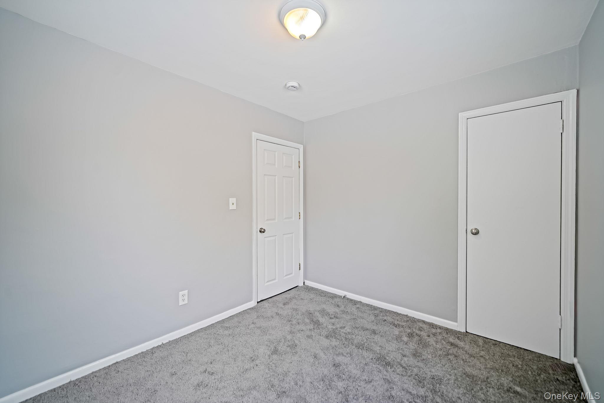 #13 photo, 289 Jefferson, 롱 아일랜드 Mastic Beach , NY 11951