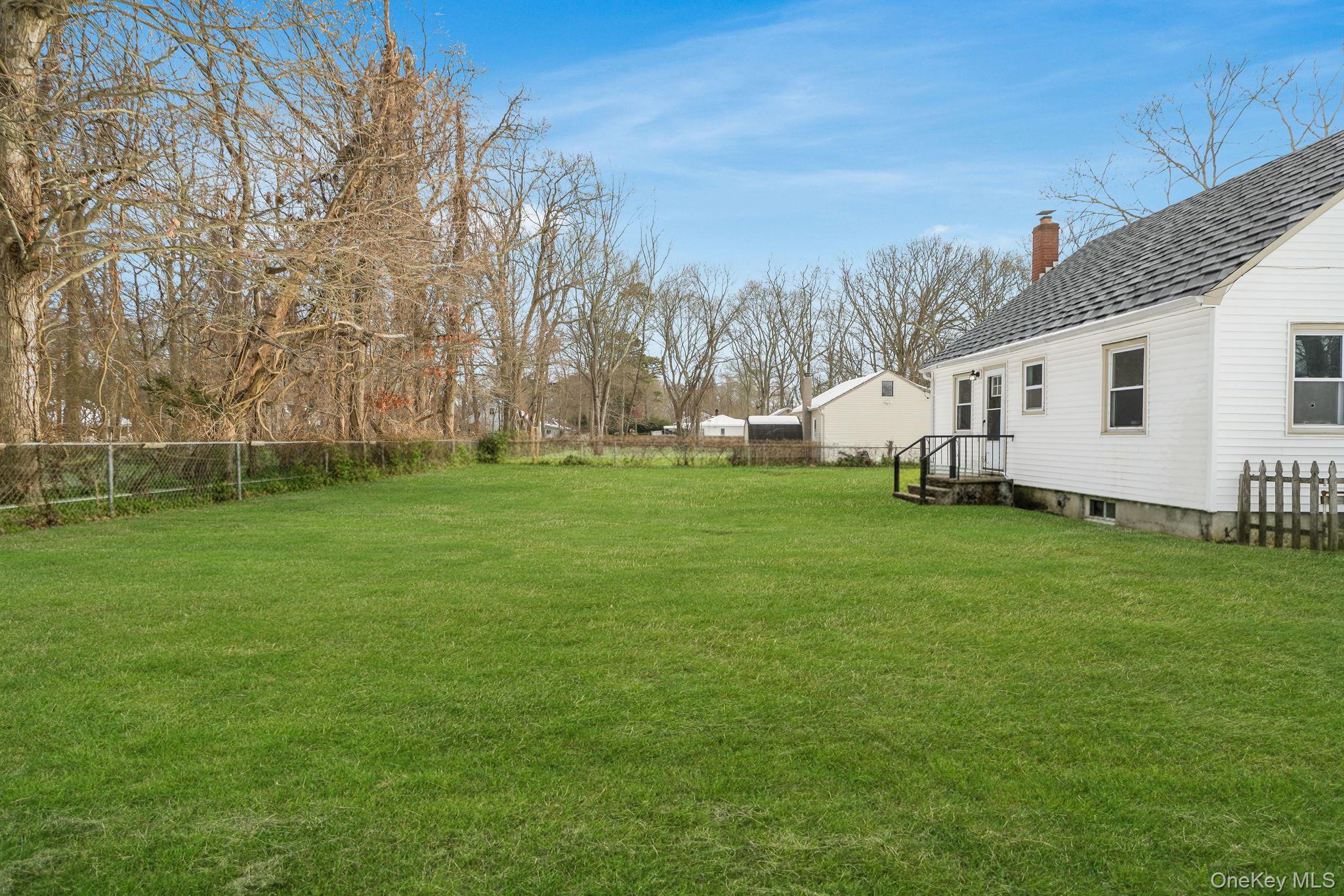 #3 photo, 289 Jefferson, 롱 아일랜드 Mastic Beach , NY 11951