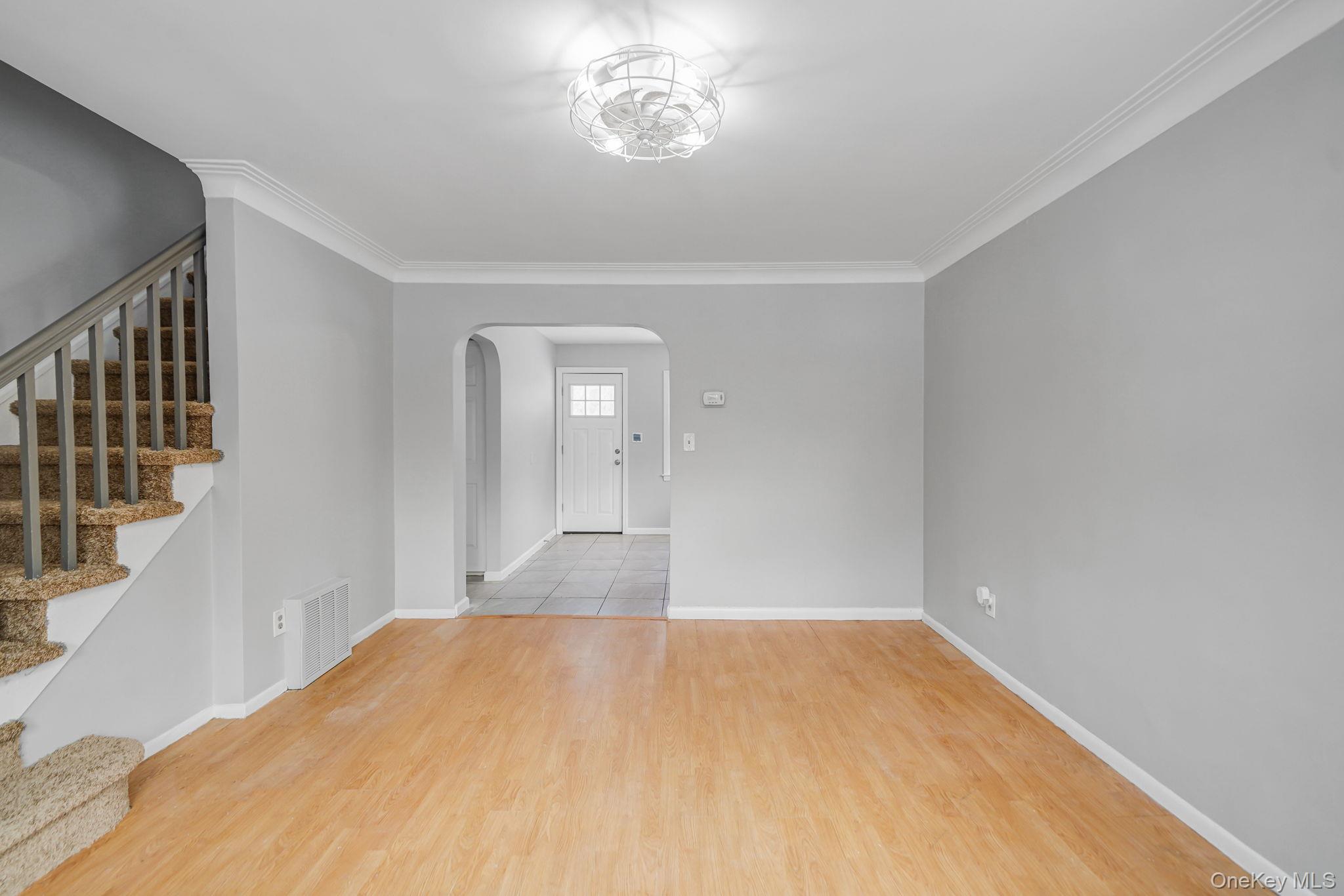 #6 photo, 289 Jefferson, 롱 아일랜드 Mastic Beach , NY 11951