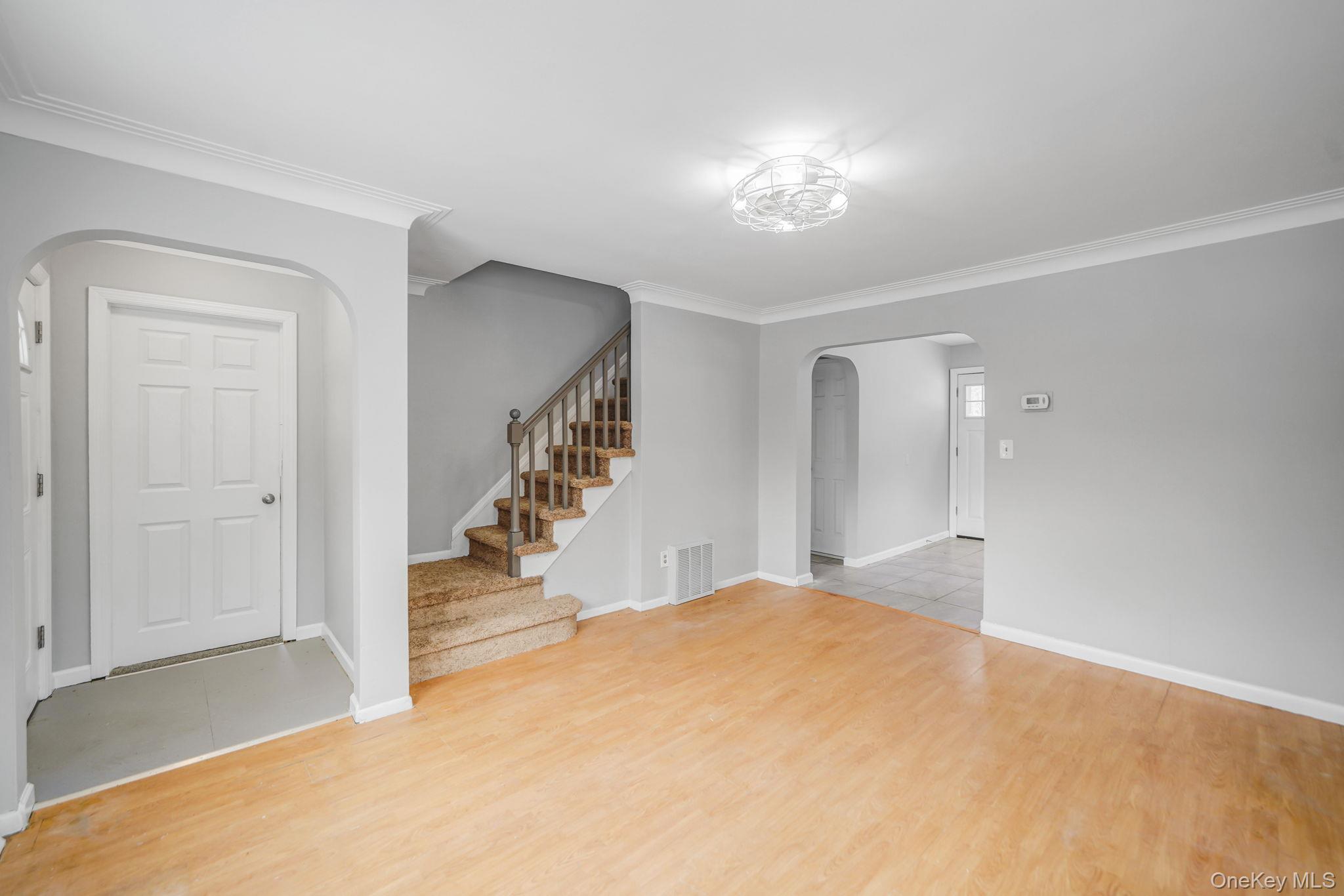 #7 photo, 289 Jefferson, 롱 아일랜드 Mastic Beach , NY 11951